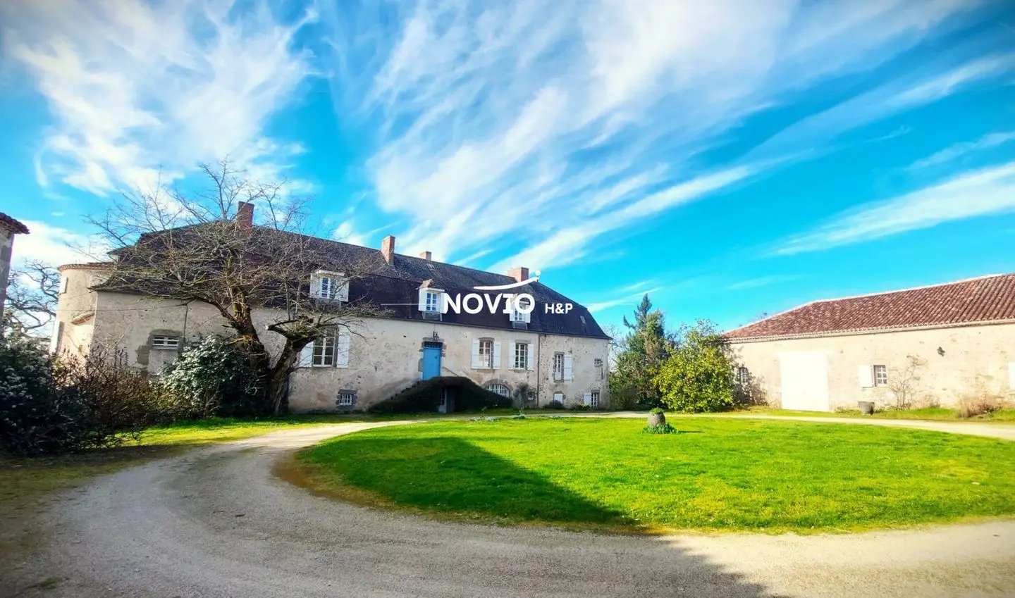 Maison à vendre, 600m², Confolens