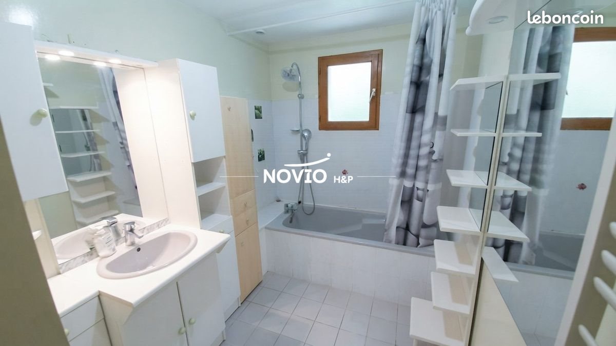 Maison à louer, 91m², Naintré