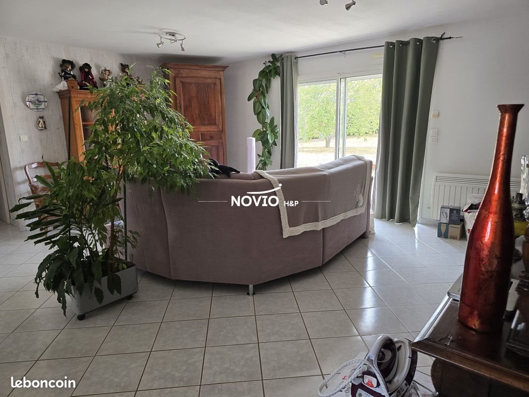 Maison à vendre, 121m², Chabournay