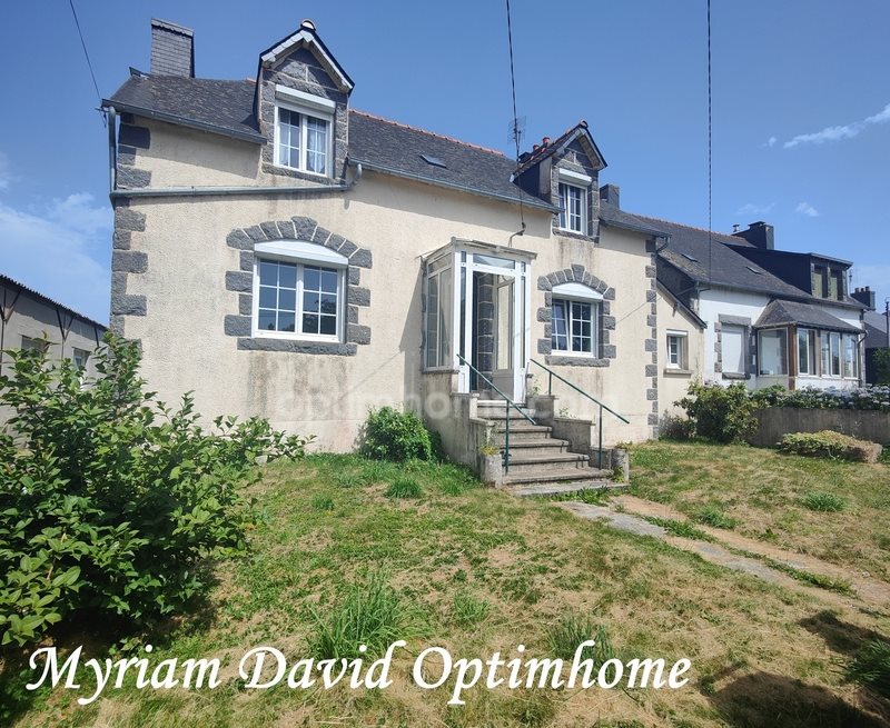 Maison à vendre, 107m², Rostrenen