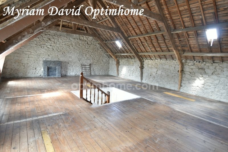 Maison à vendre, 107m², Rostrenen