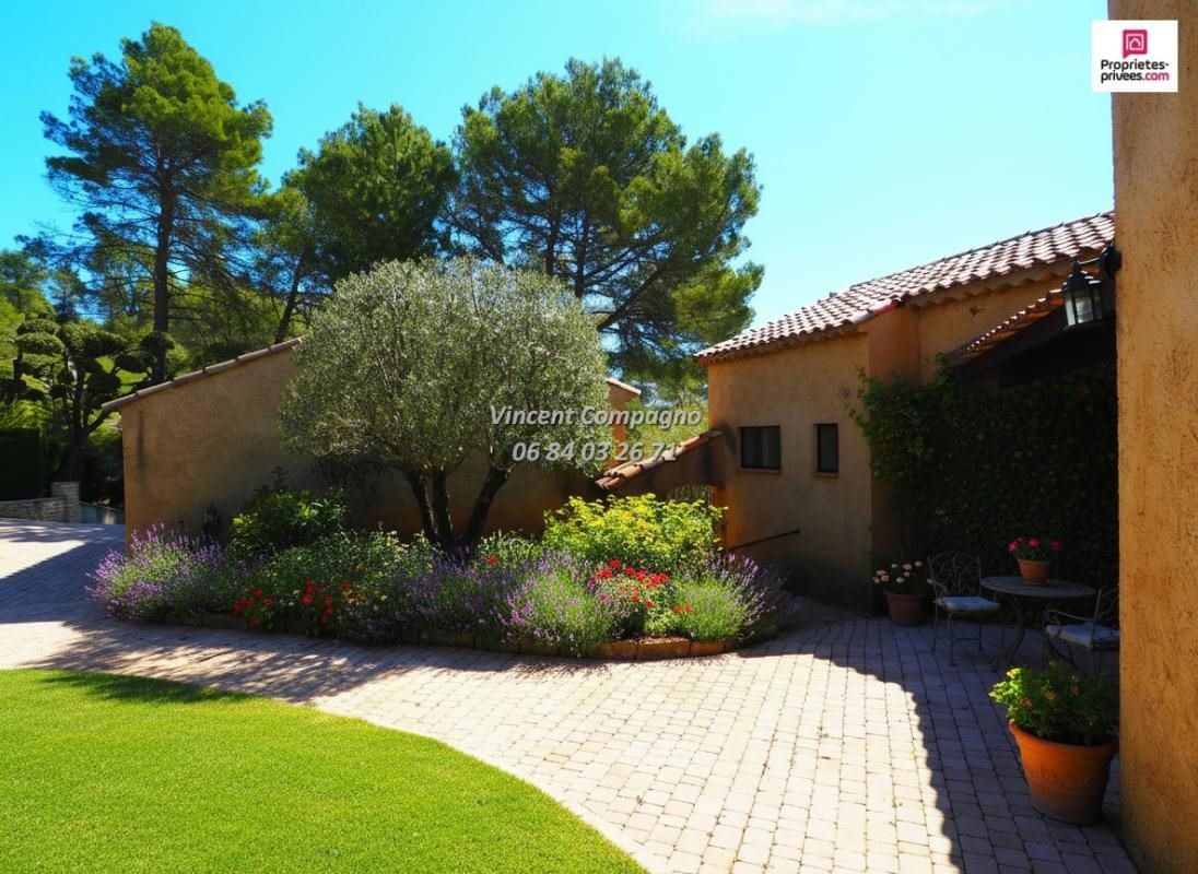 Maison à vendre, 134m², Esparron-de-Verdon