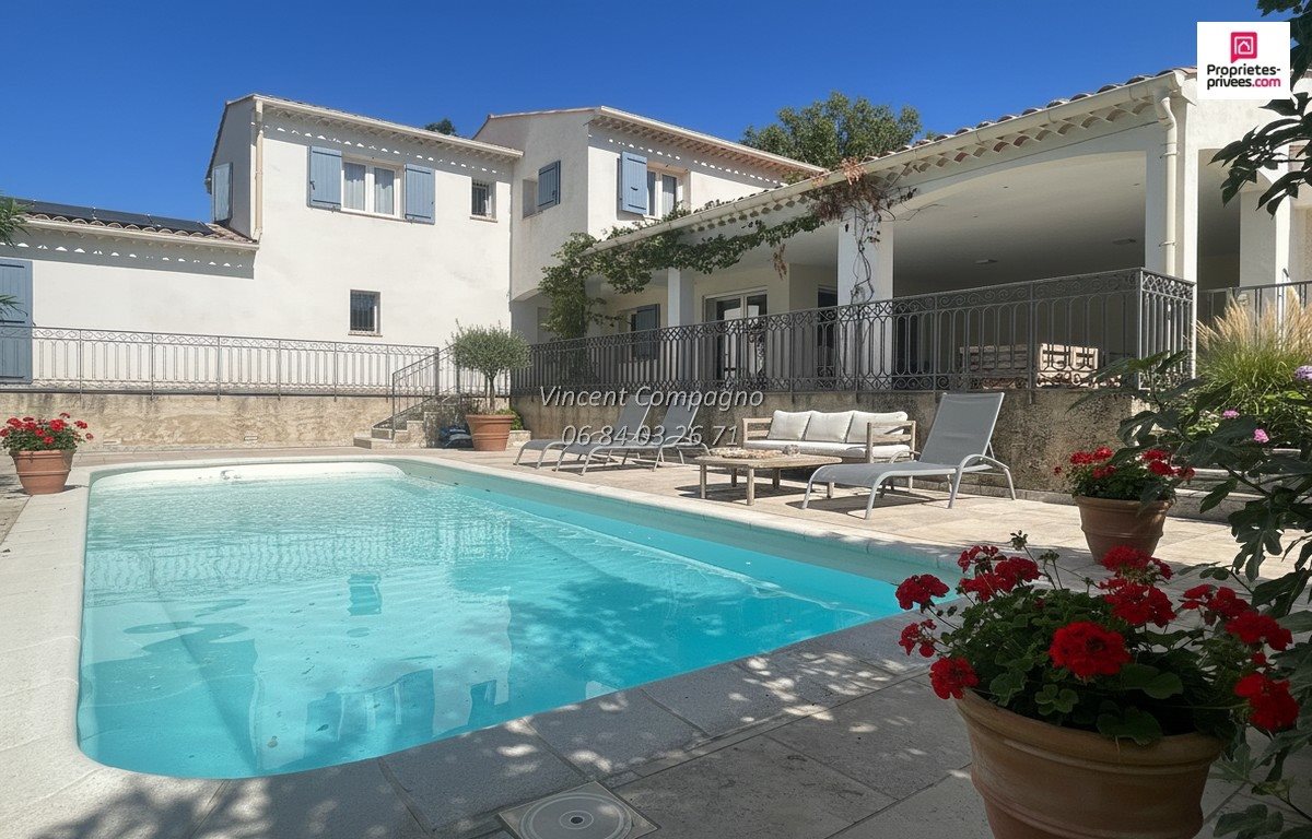 Maison à vendre, 170m², Riez