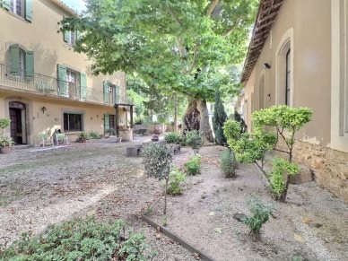 Maison à vendre, 482m², Chargé