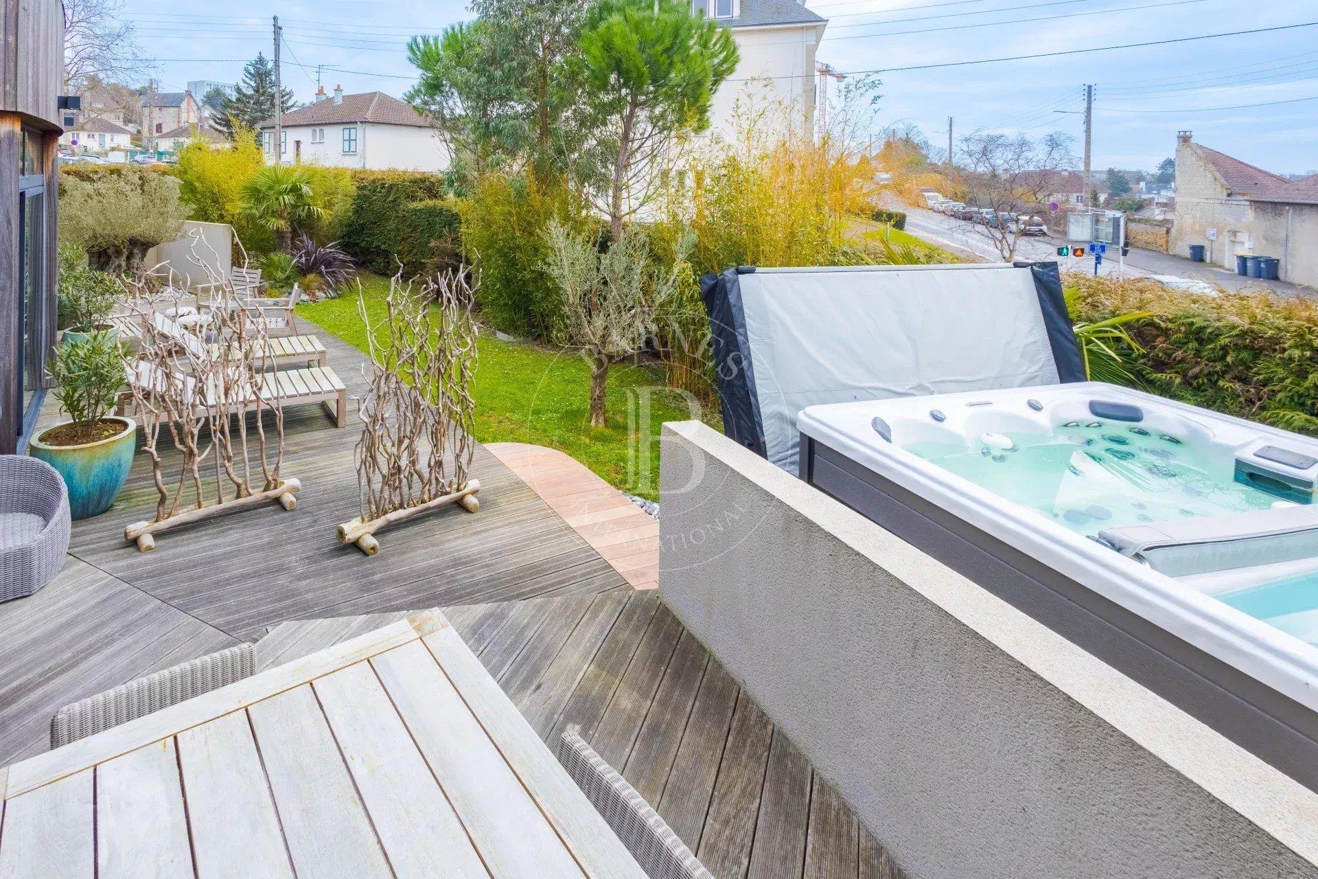 Maison à vendre, 210m², Caen