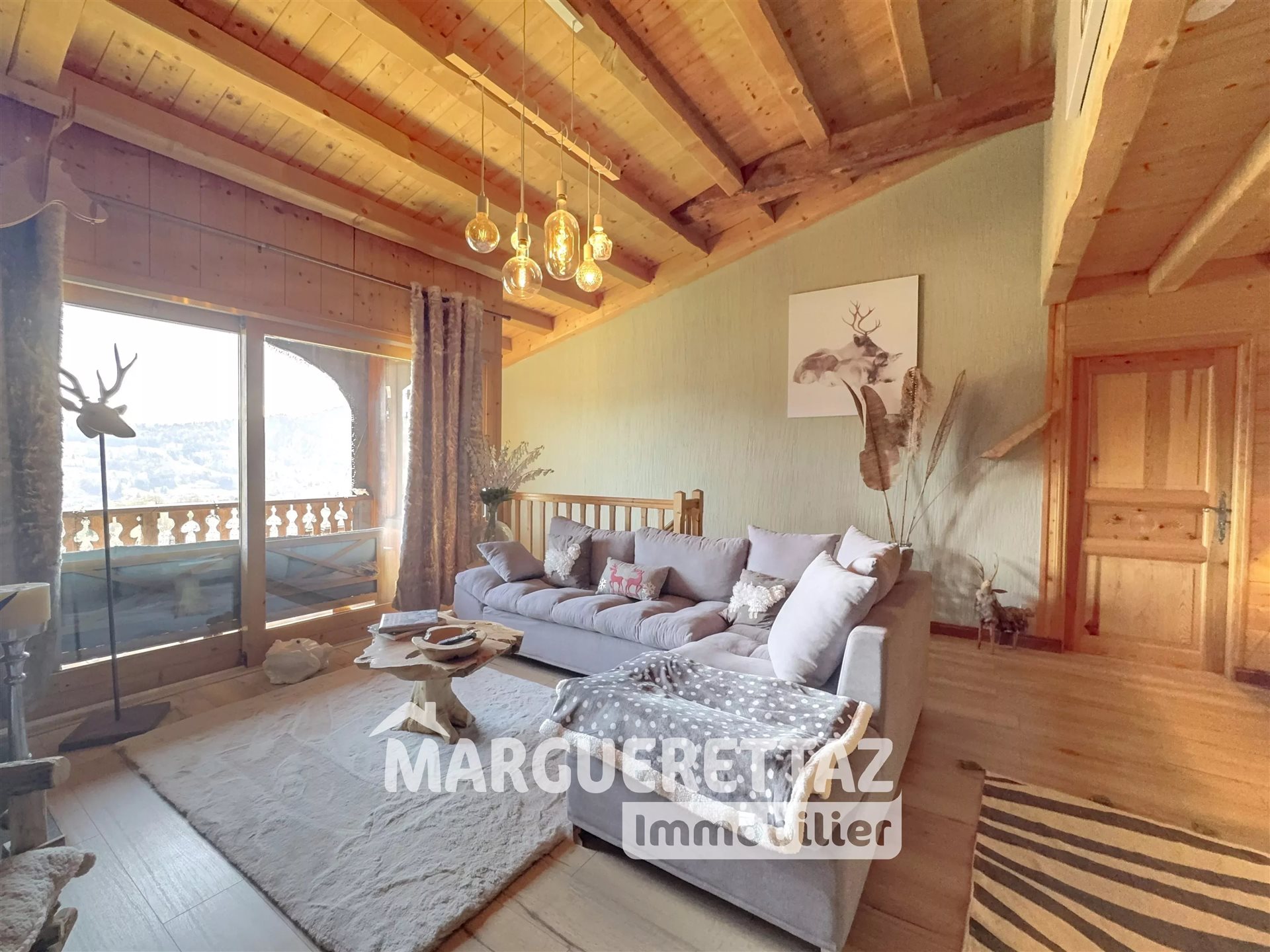 Maison à vendre, 265m², Taninges (Praz de Lys - Sommand)