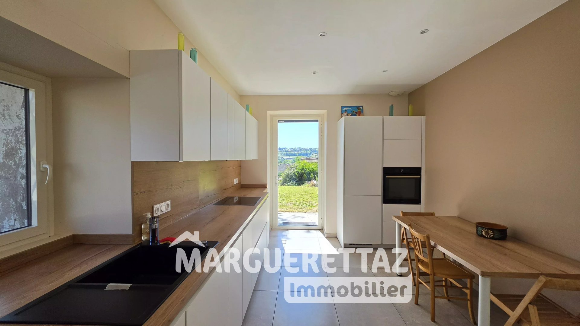 Maison à vendre, 190m², Viuz-en-Sallaz