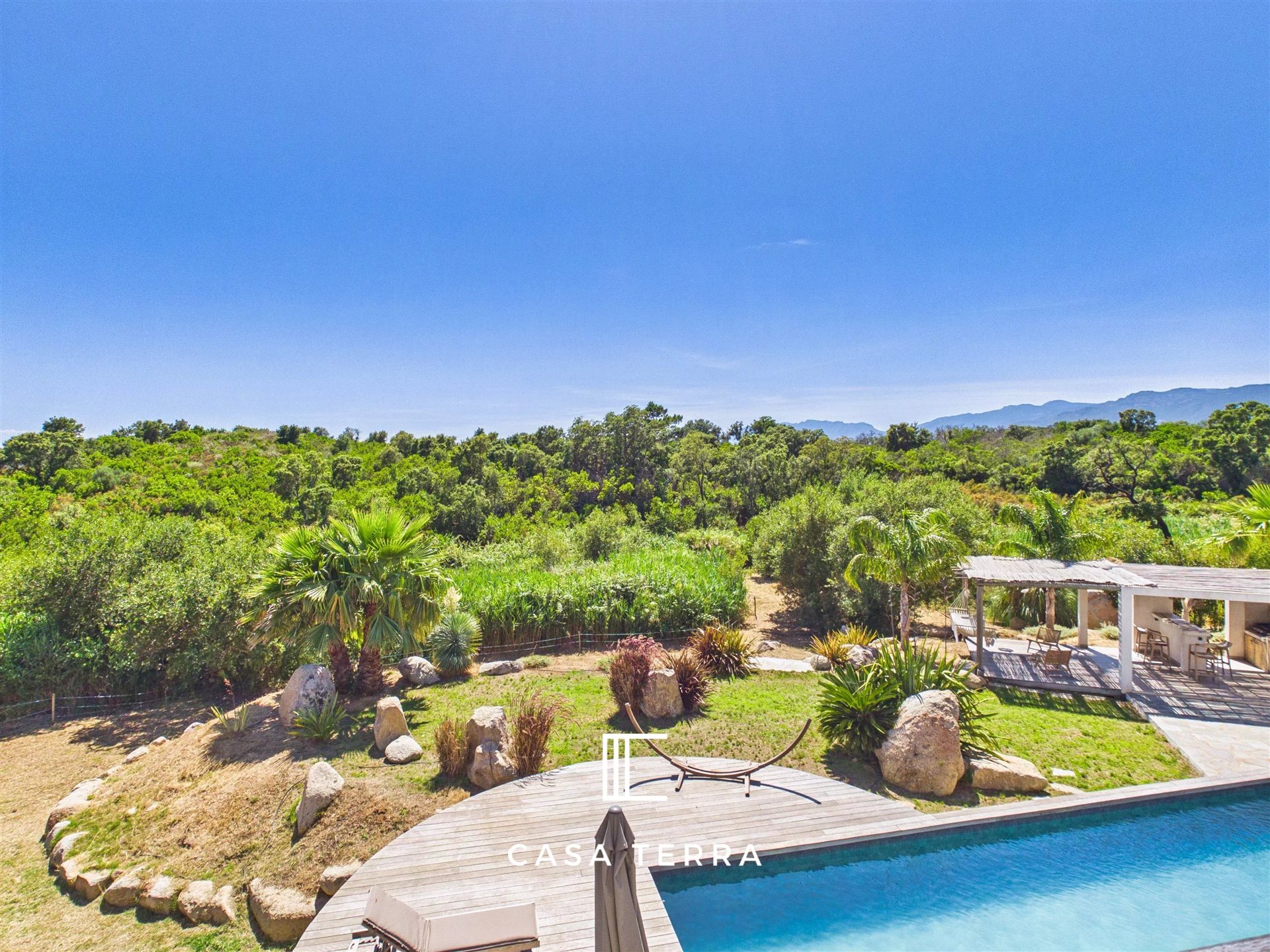 Maison à vendre, 244m², Sainte-Lucie de Porto-Vecchio