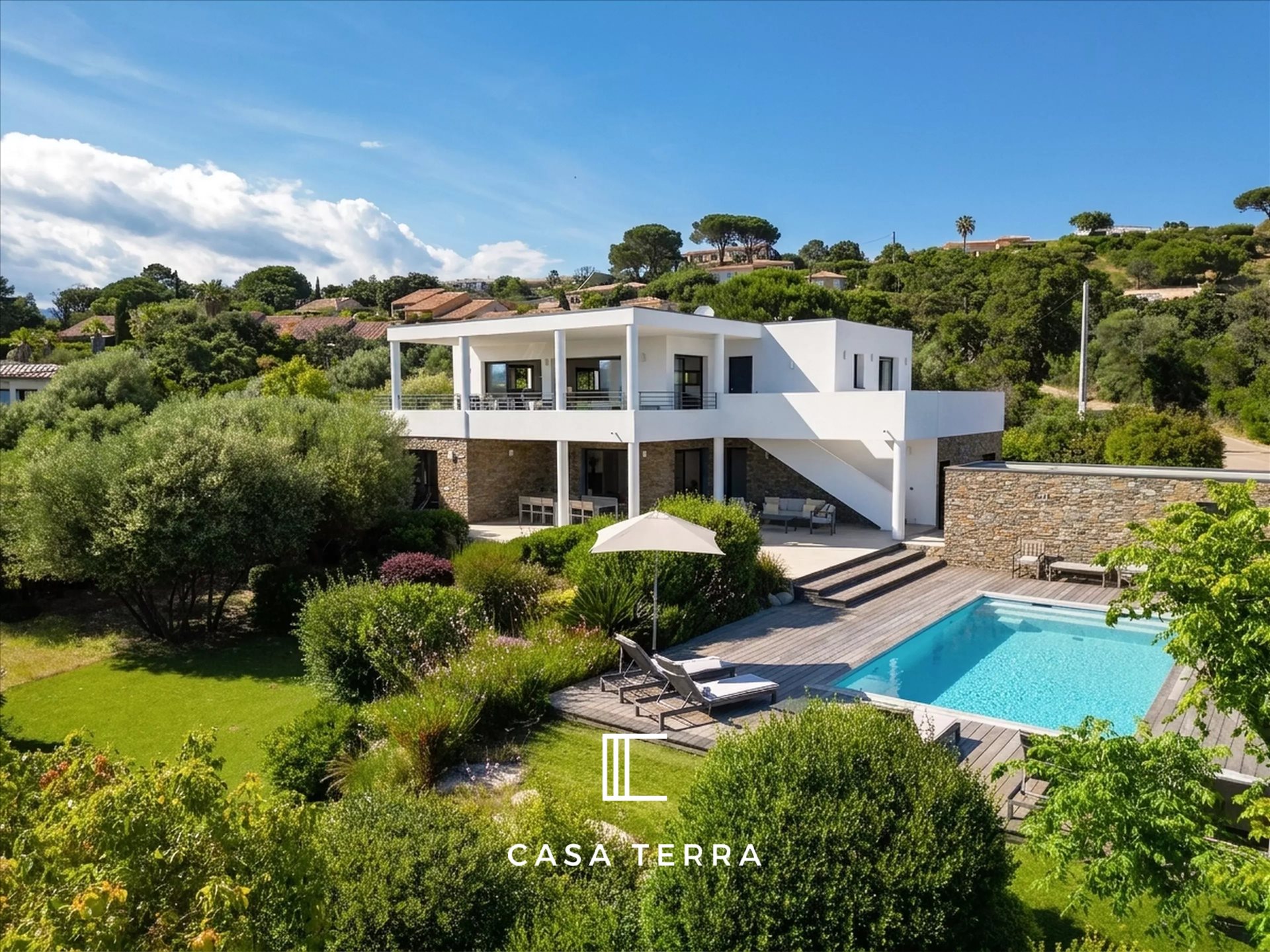 Maison à vendre, 185m², Sainte-Lucie de Porto-Vecchio