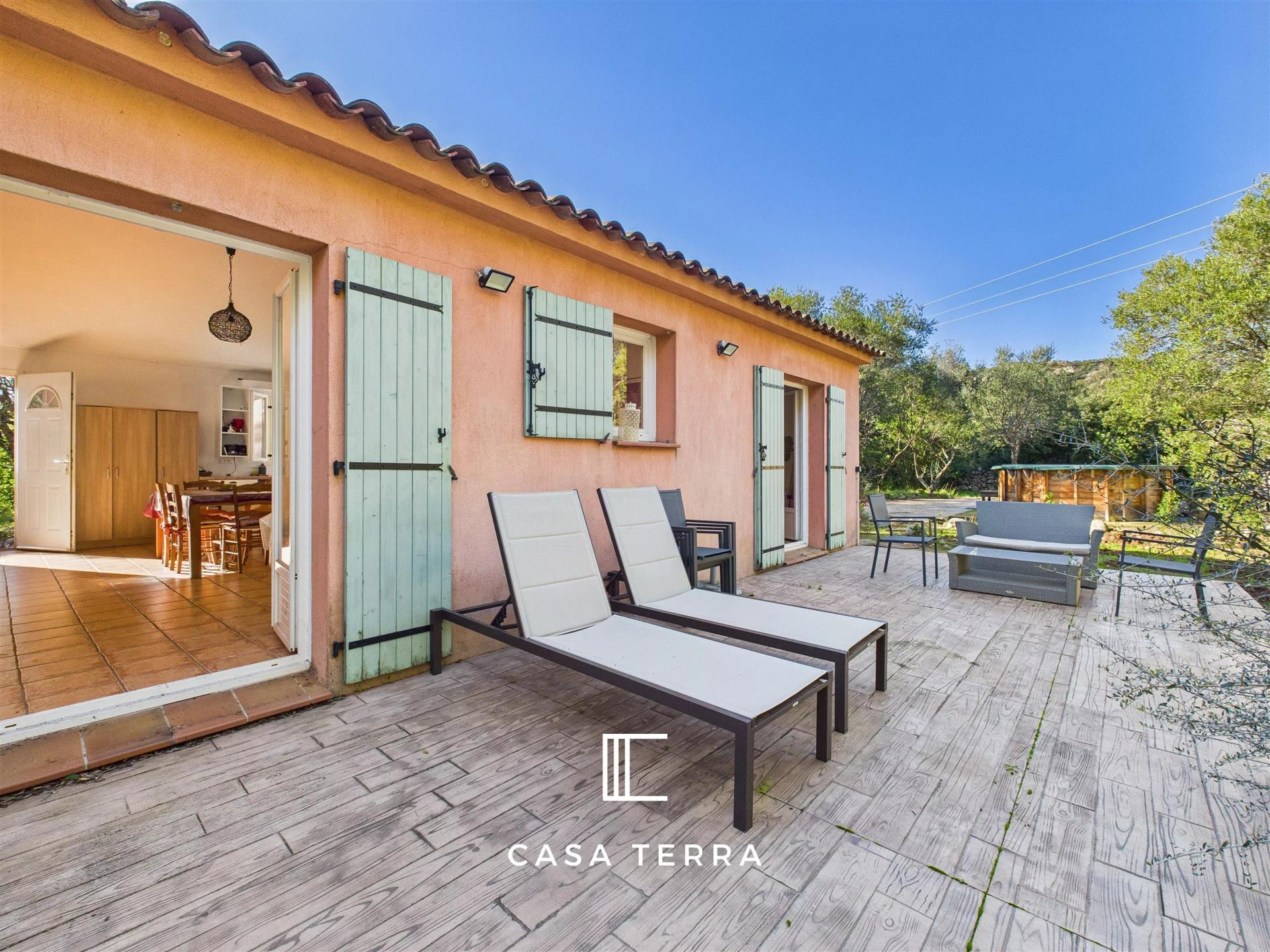 Maison à vendre, 65m², Sainte-Lucie de Porto-Vecchio