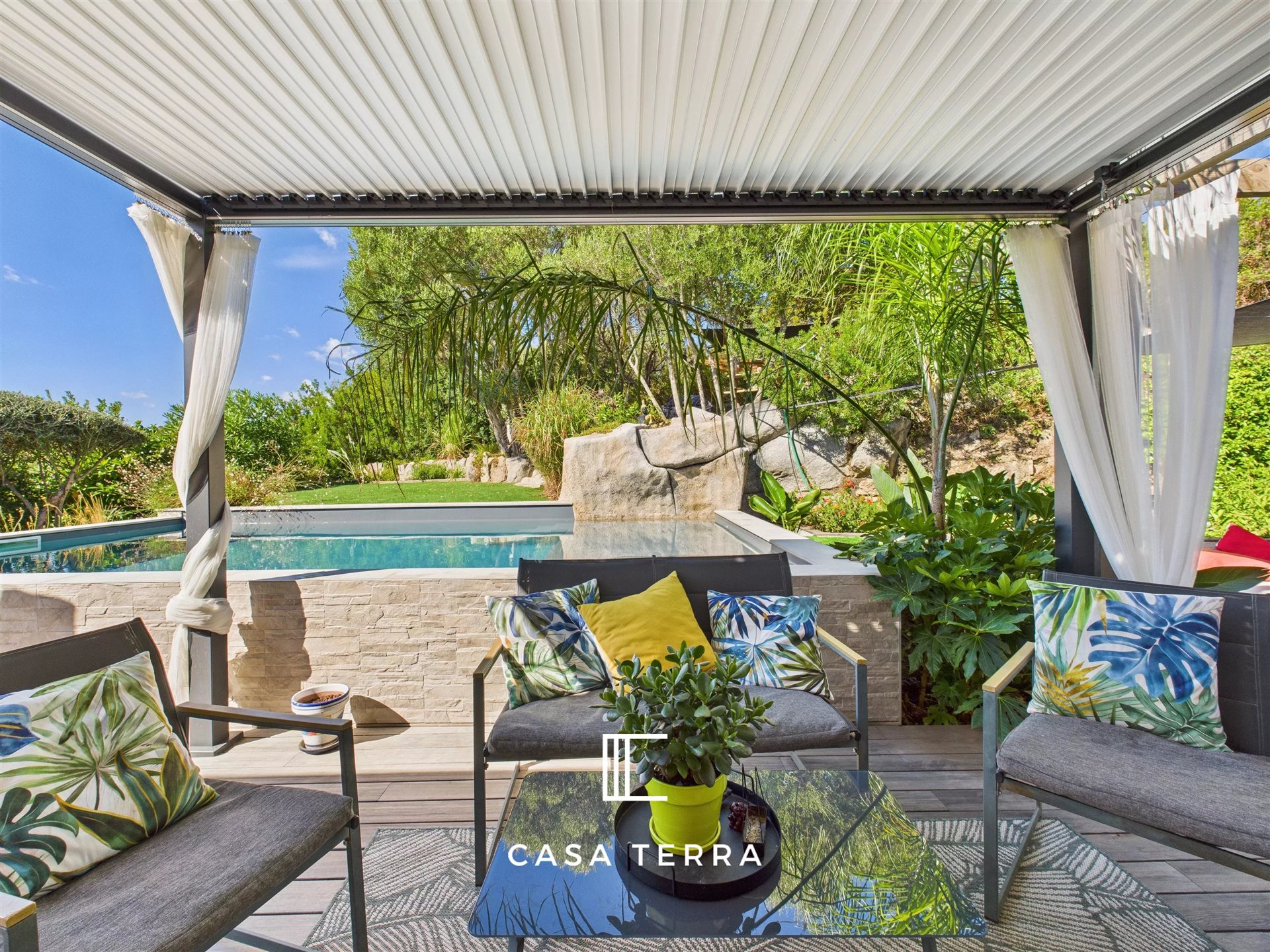 Maison à vendre, 197m², Sainte-Lucie de Porto-Vecchio
