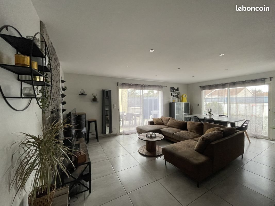 Maison à vendre, 122m², Vendat
