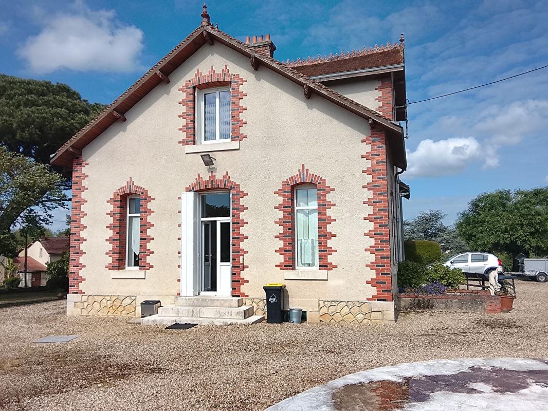 Maison à vendre, 200m², Bélâbre