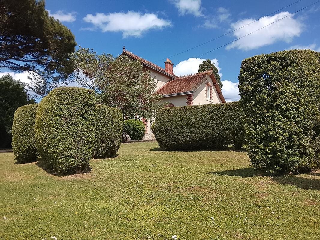 Maison à vendre, 200m², Bélâbre