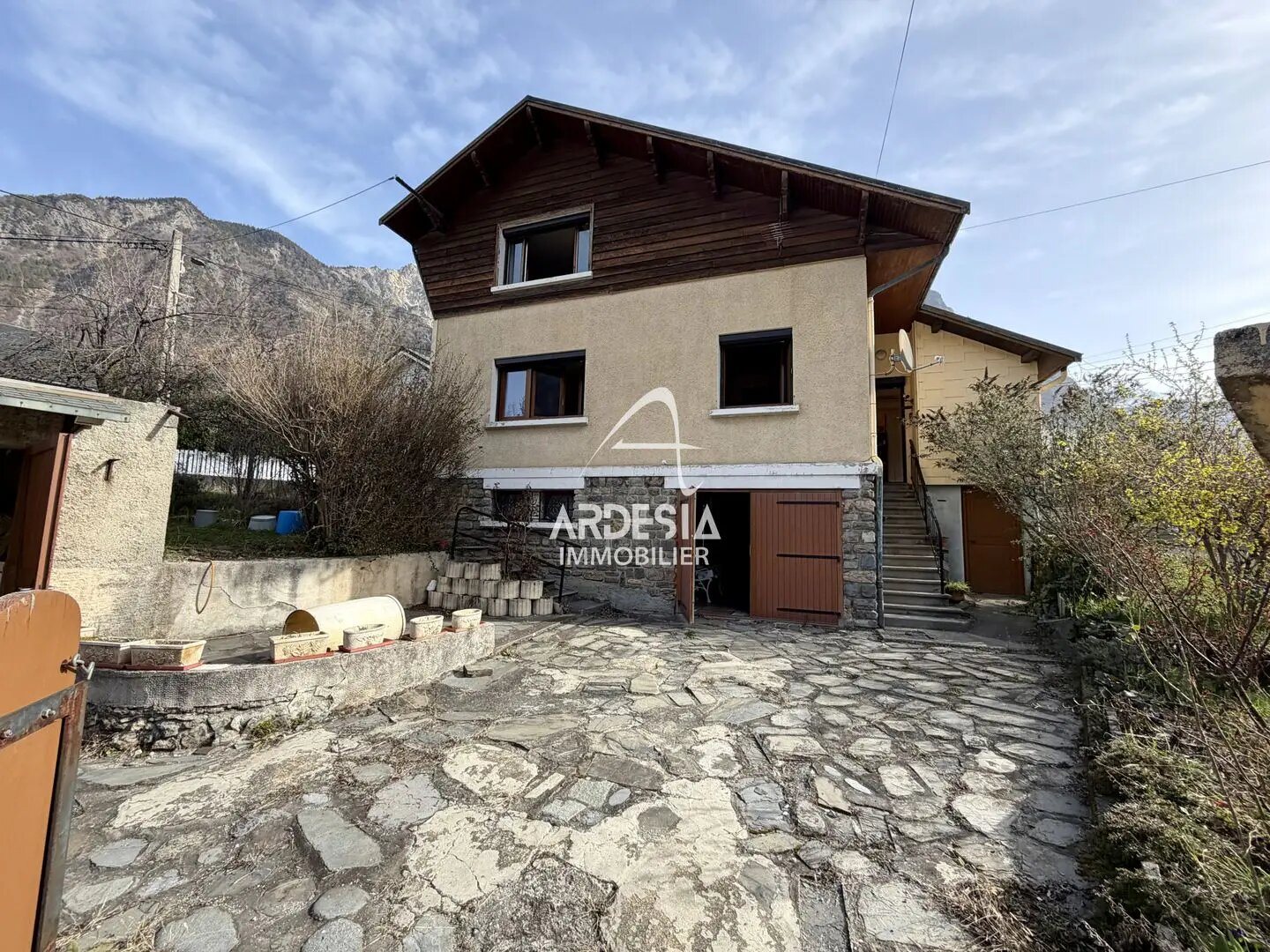 Maison à vendre, 87m², Saint-Julien-Mont-Denis