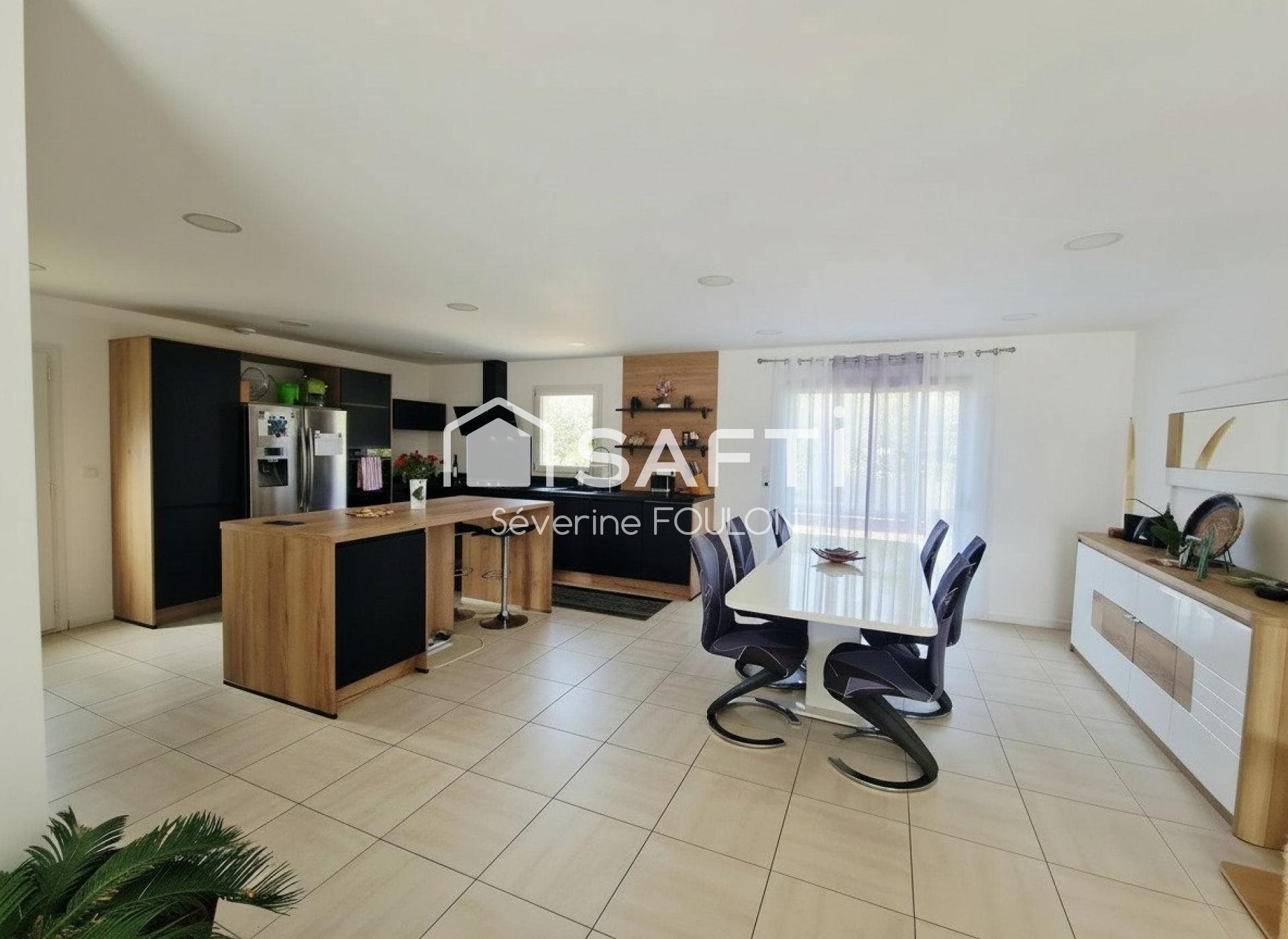 Maison à vendre, 105m², Saint-Saturnin-lès-Apt