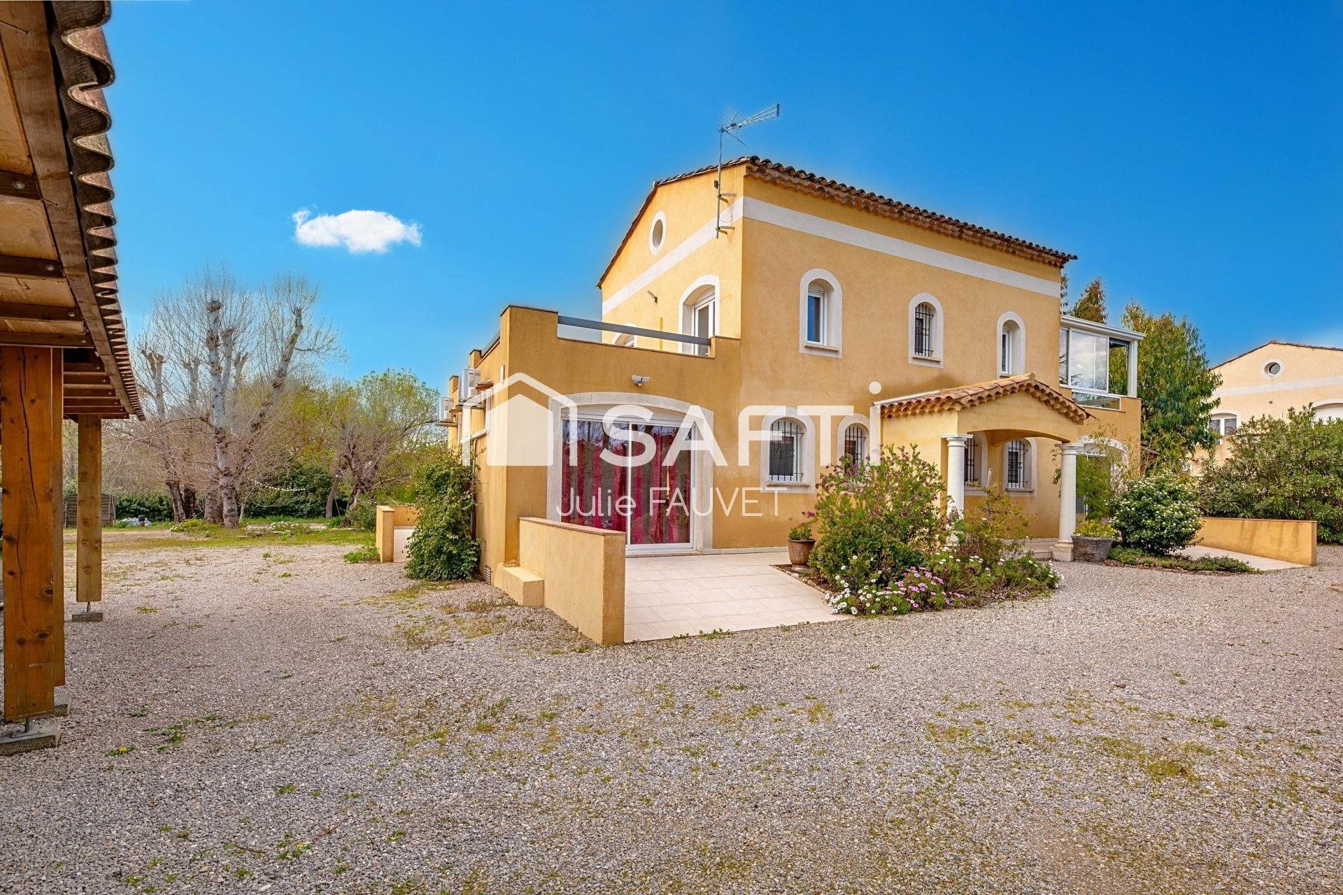 Maison à vendre, 200m², Le Muy