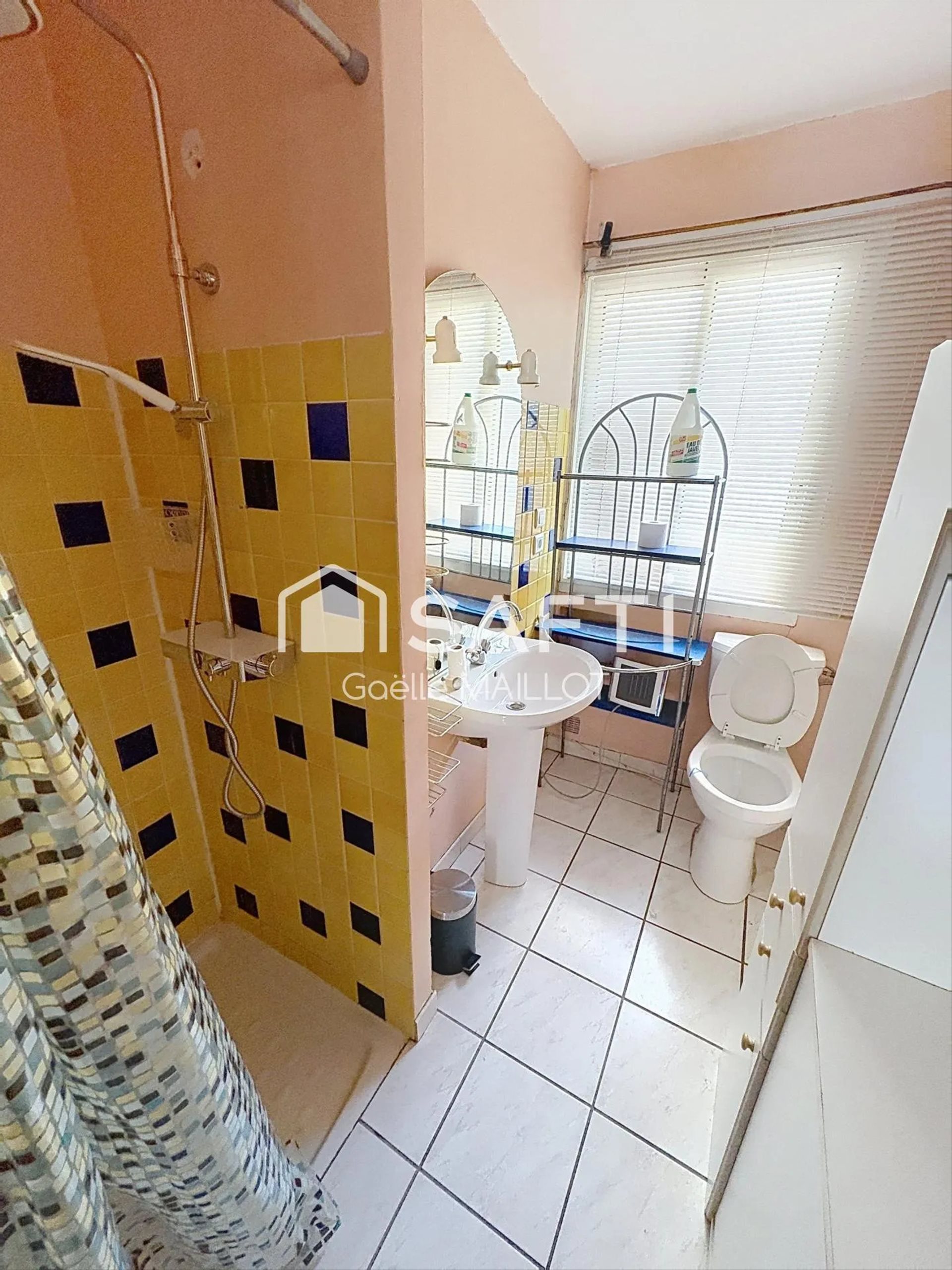 Appartement à louer, 40m², Saint-Laurent-de-Cerdans