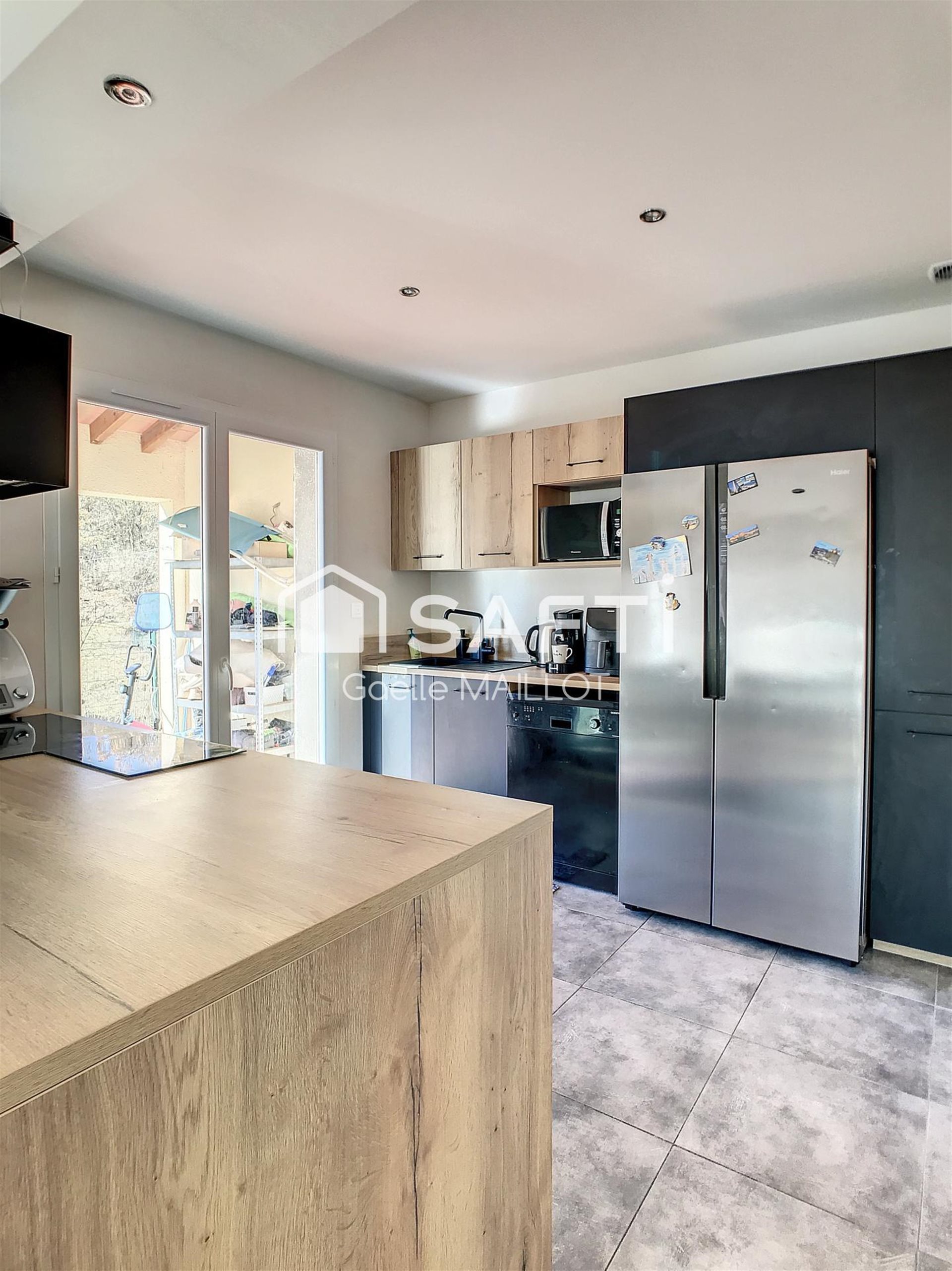 Maison à vendre, 126m², Saint-Laurent-de-Cerdans