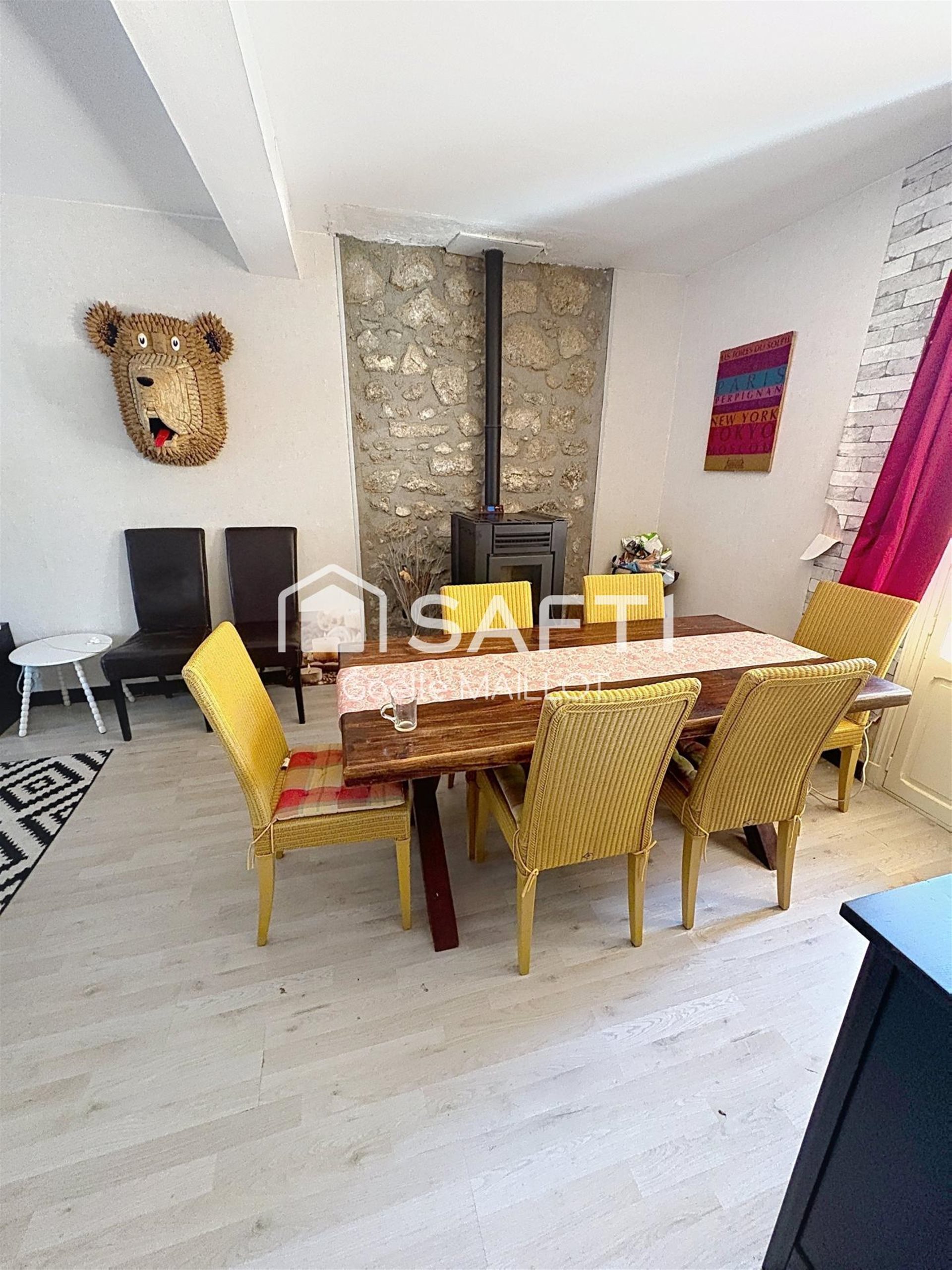 Maison à vendre, 162m², Saint-Laurent-de-Cerdans