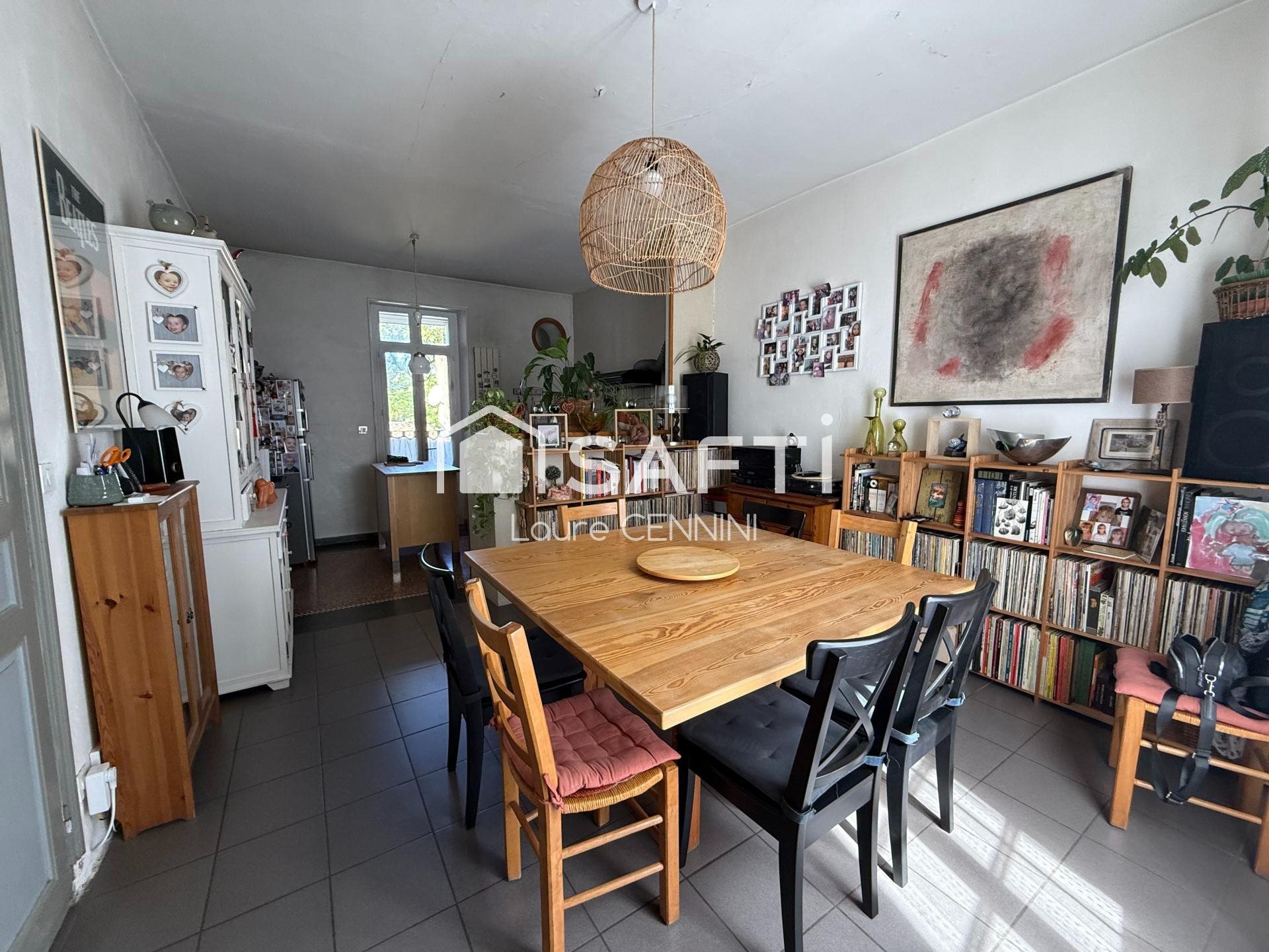 Maison à vendre, 143m², Valréas