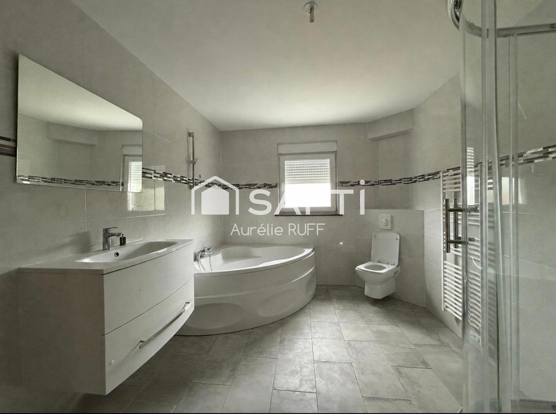 Appartement à vendre, 840m², Forbach