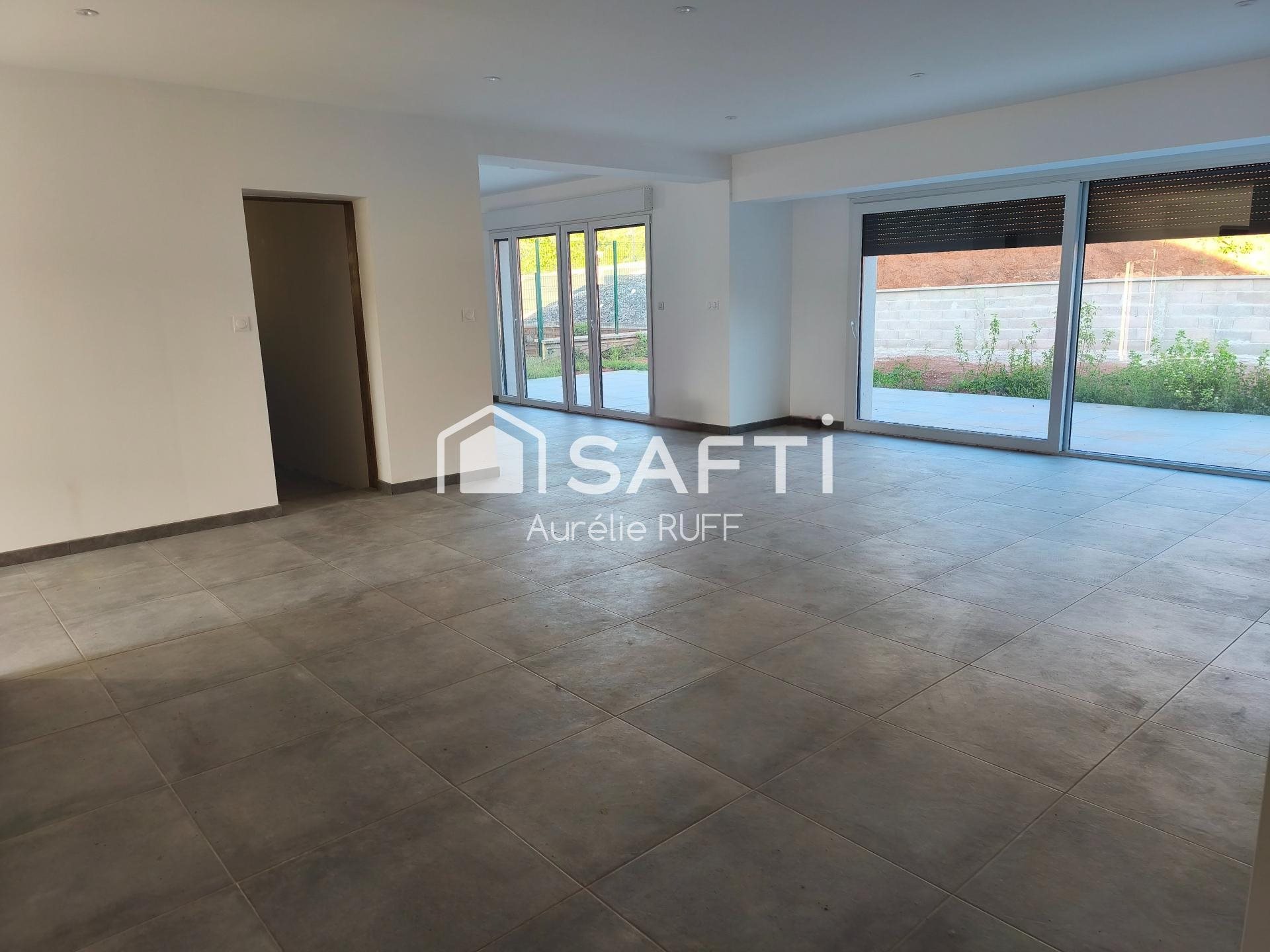 Maison à vendre, 125m², Bénestroff