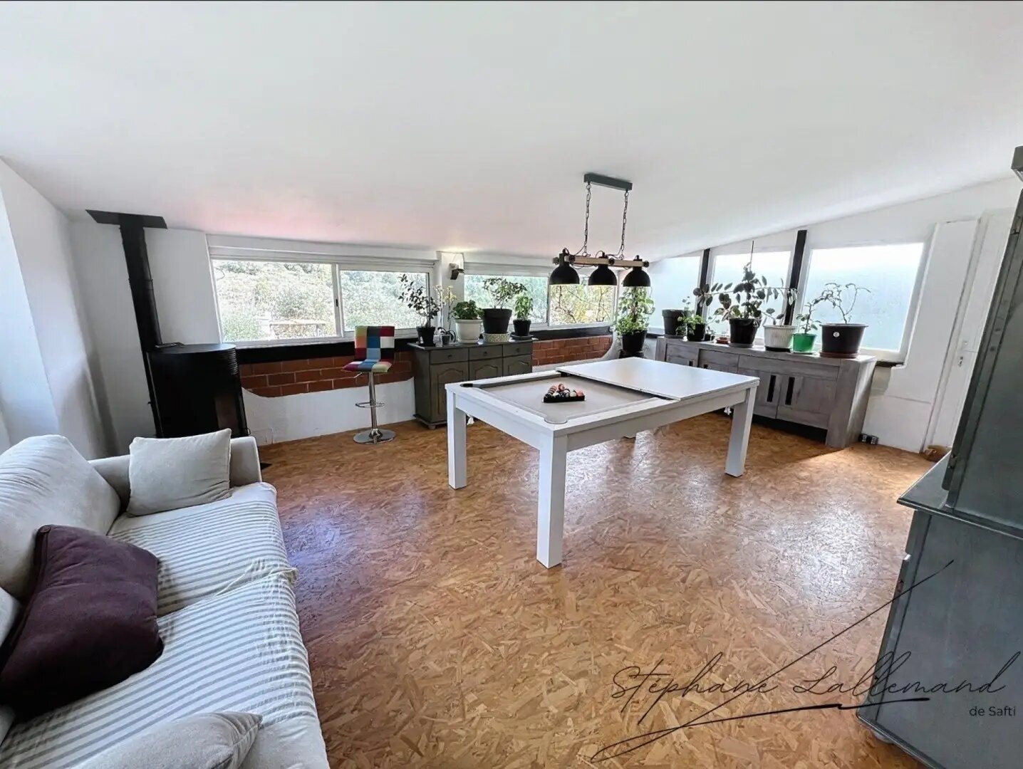 Maison à vendre, 141m², Saint-Julien-les-Rosiers