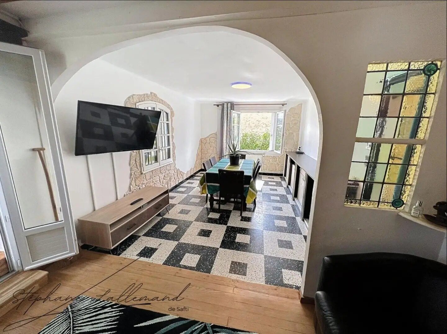 Maison à vendre, 141m², Saint-Julien-les-Rosiers