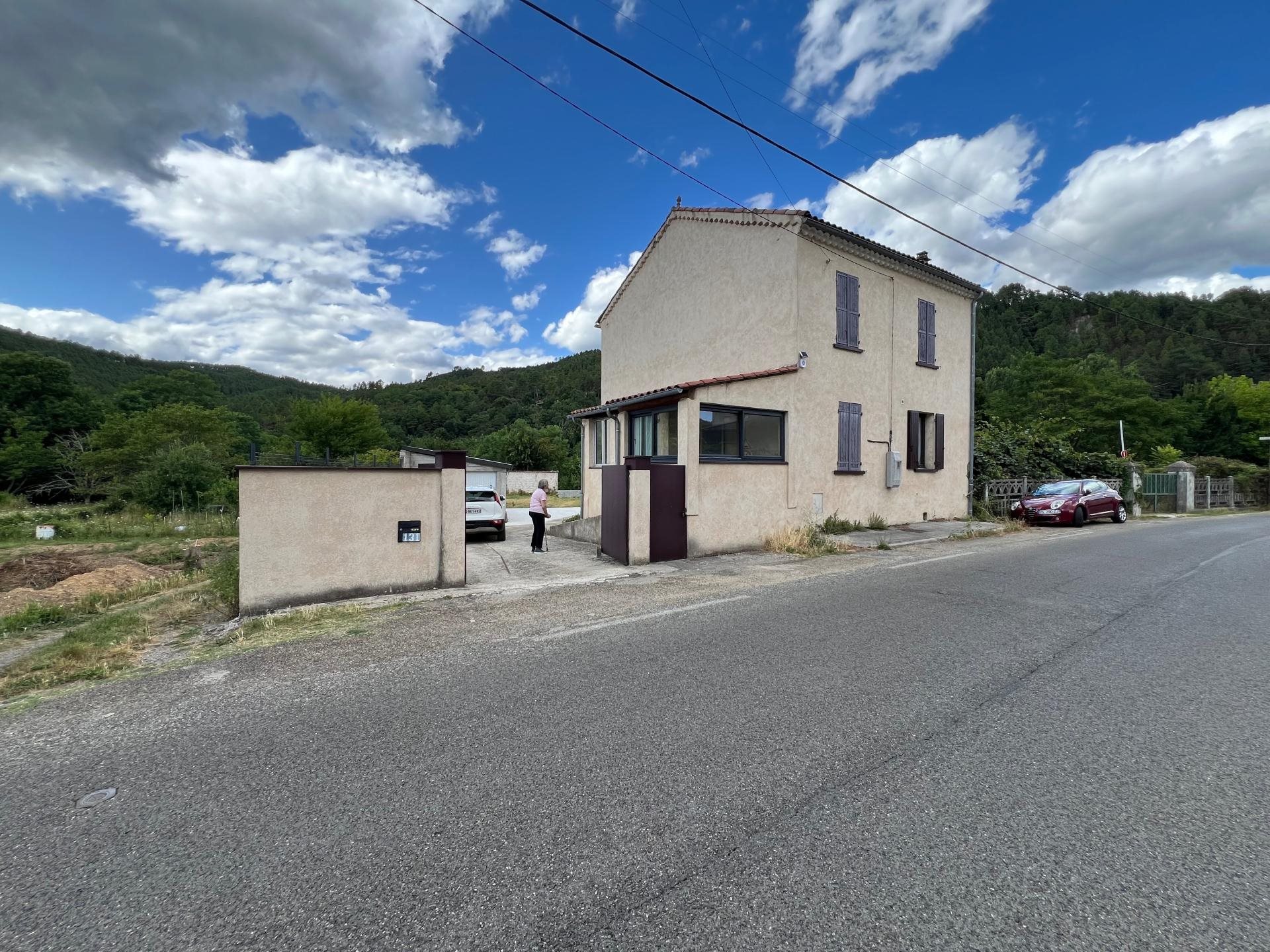 Maison à vendre, 95m², Bessèges