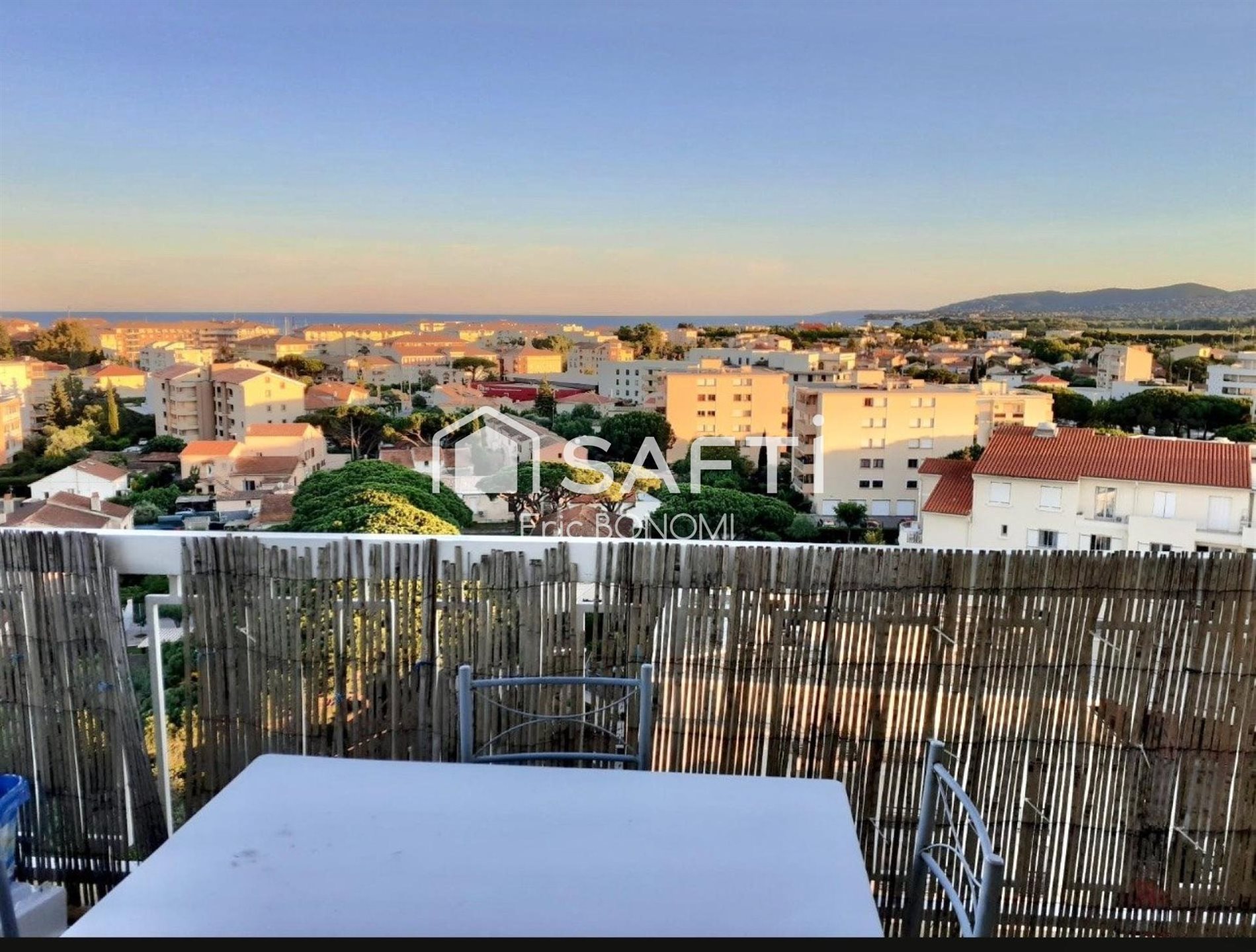 Appartement à vendre, 42m², Fréjus