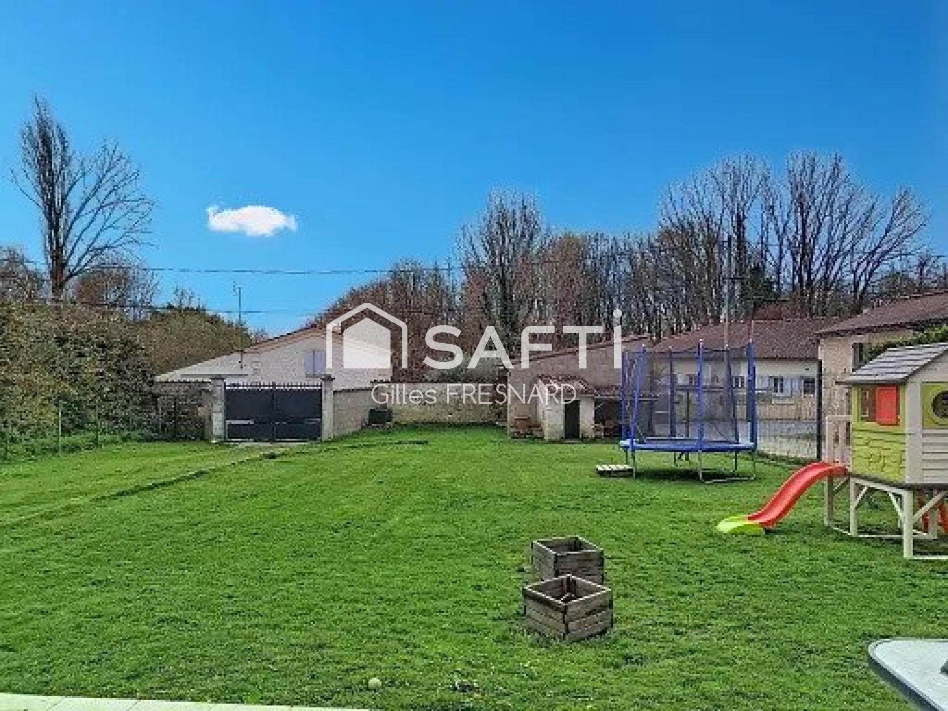 Maison à vendre, 171m², Echebrune