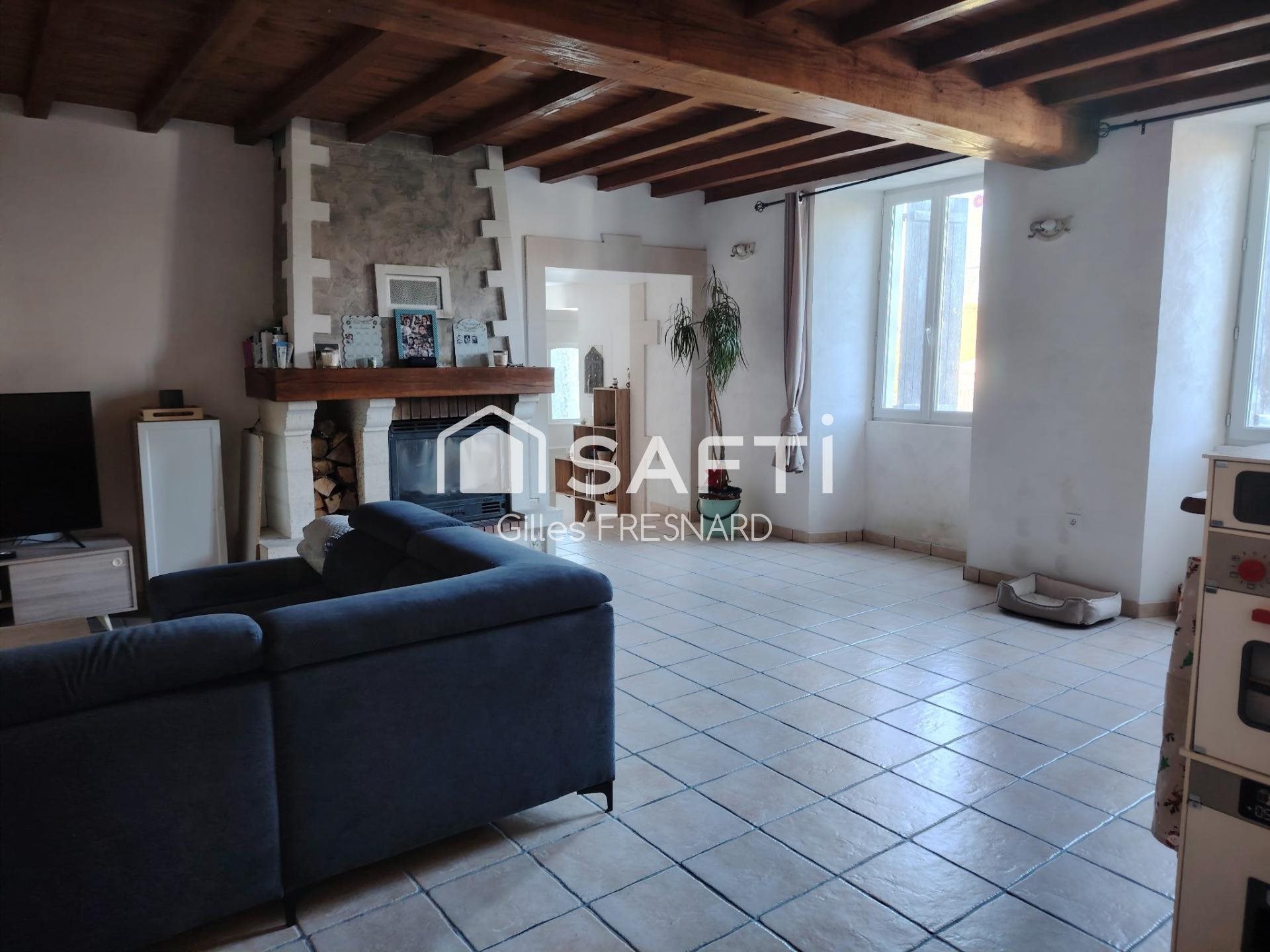 Maison à vendre, 171m², Echebrune
