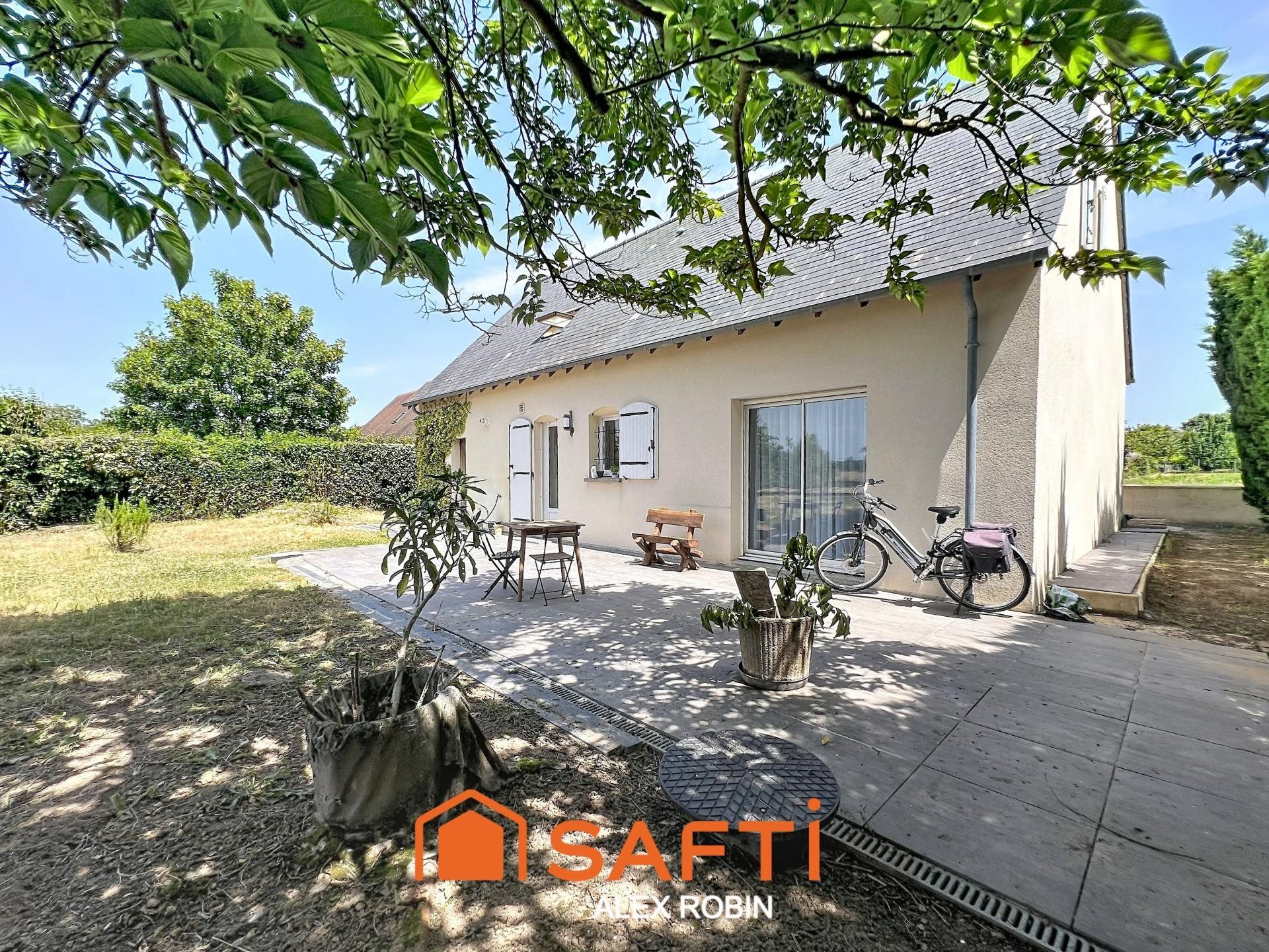 Maison à vendre, 127m², Larçay