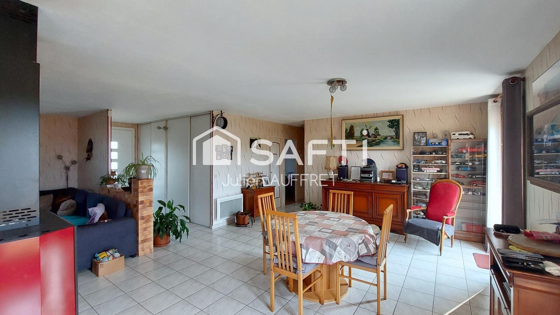 Maison à vendre, 104m², Sury-près-Léré