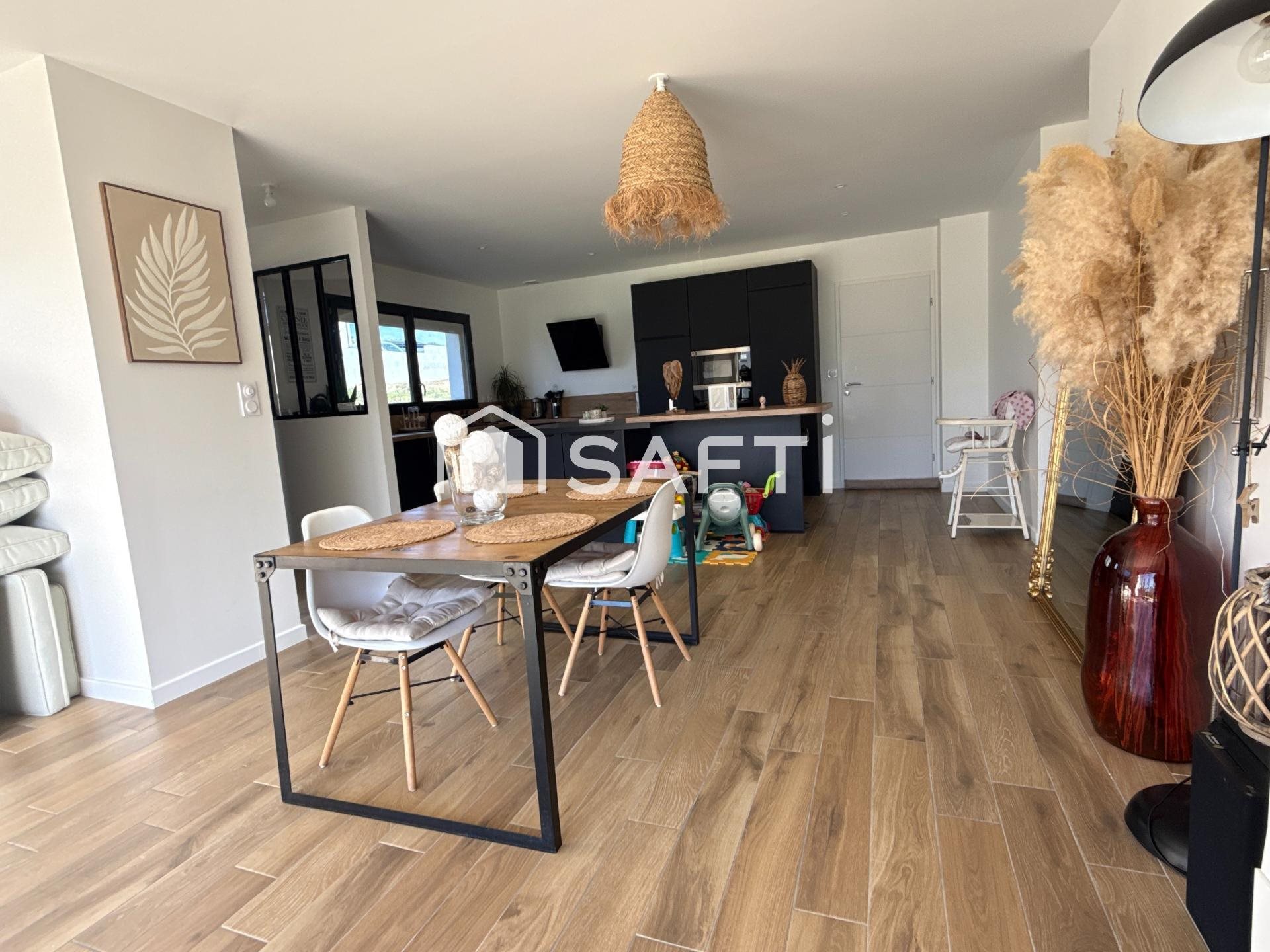 Maison à vendre, 86m², Plumelin