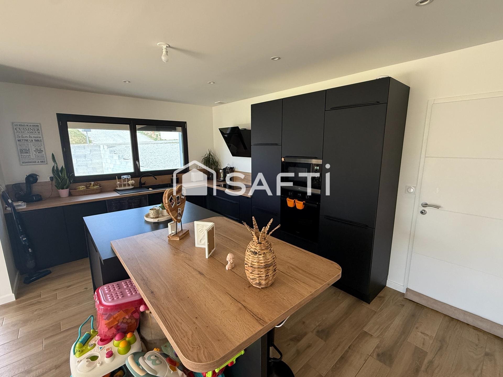 Maison à vendre, 86m², Plumelin