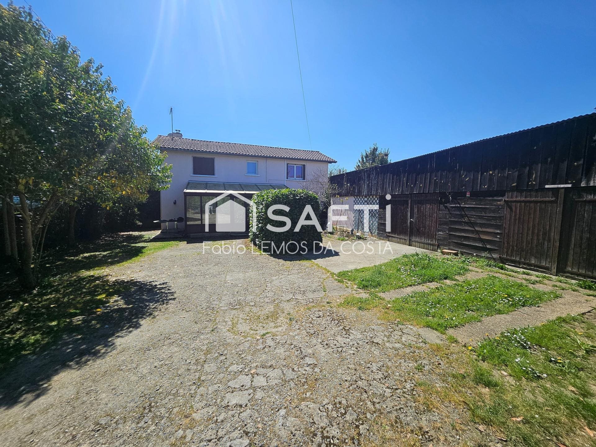 Maison à vendre, 112m², Gondrin