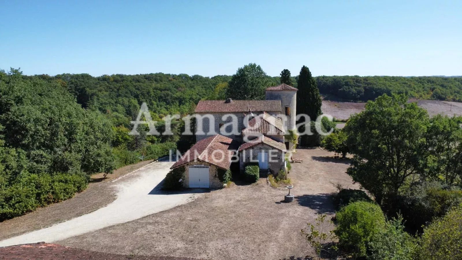 Maison à vendre, 411m², Vic-Fezensac