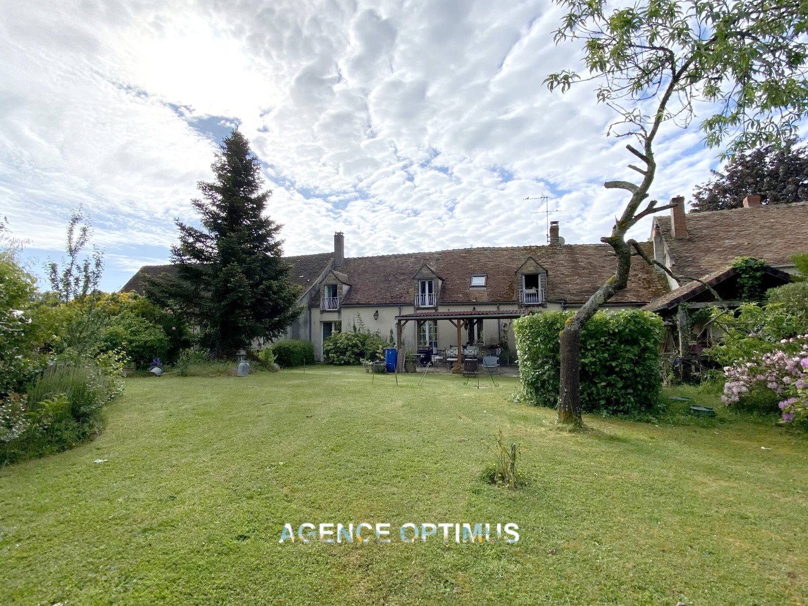 Maison à vendre, 233m², Pont-sur-Yonne