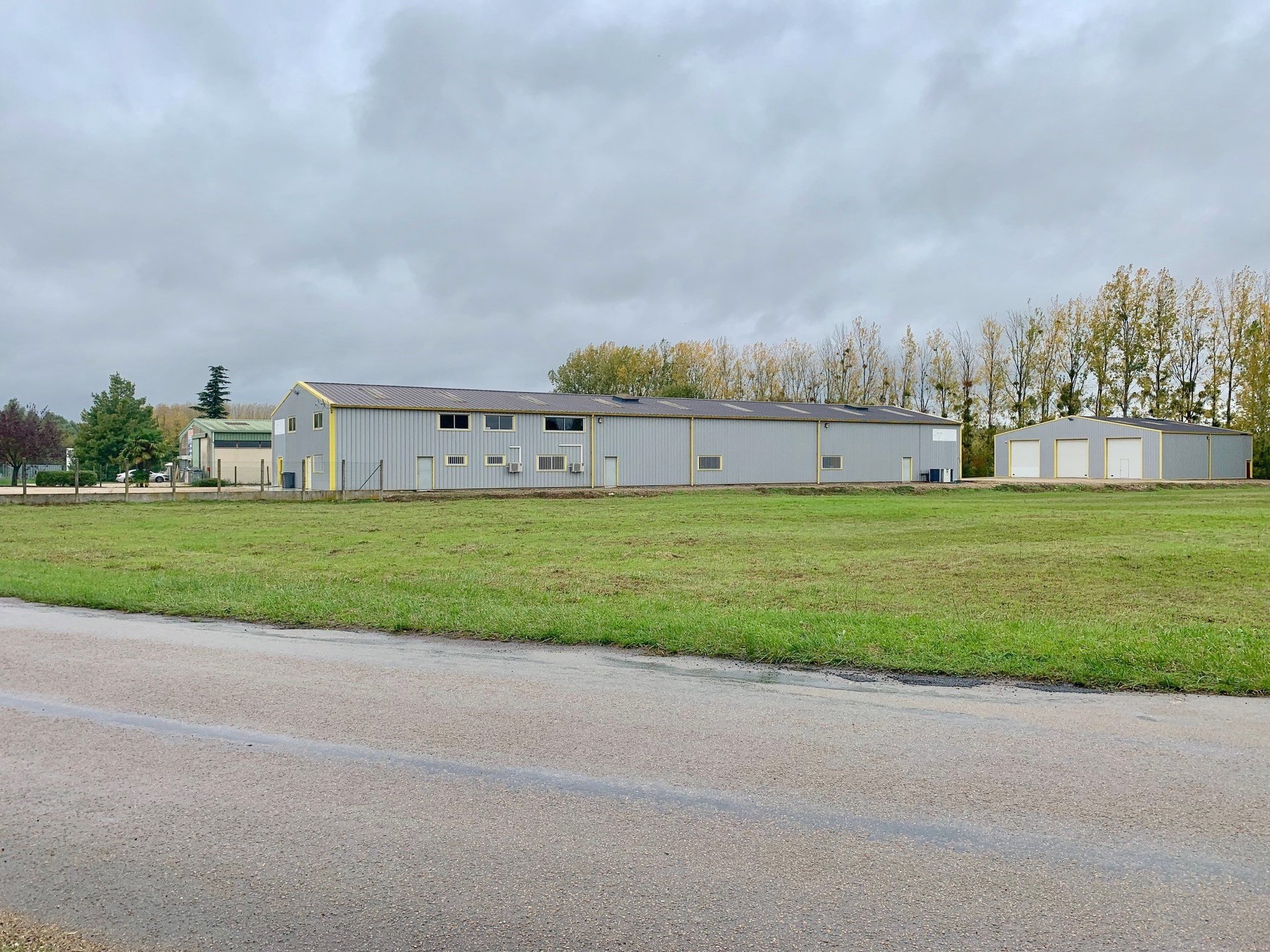 Maison à vendre, 1170m², Villeneuve-la-Guyard