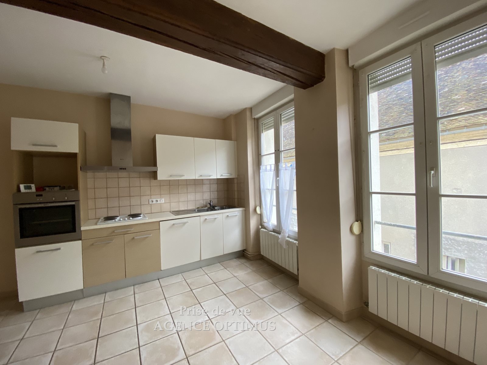 Appartement à louer, 80m², Villeneuve-la-Guyard