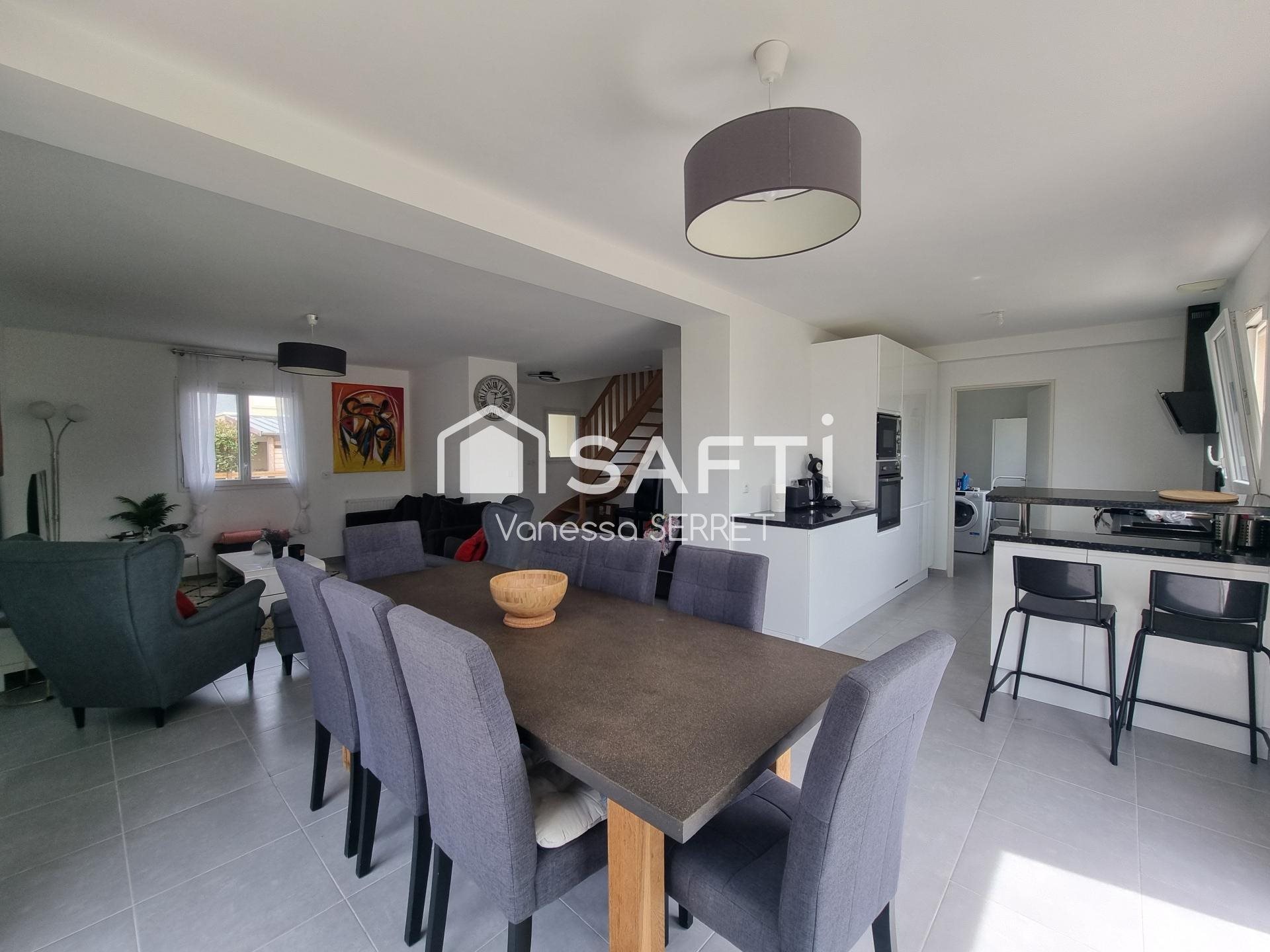 Maison à vendre, 135m², Saint-Laurent-sur-Mer