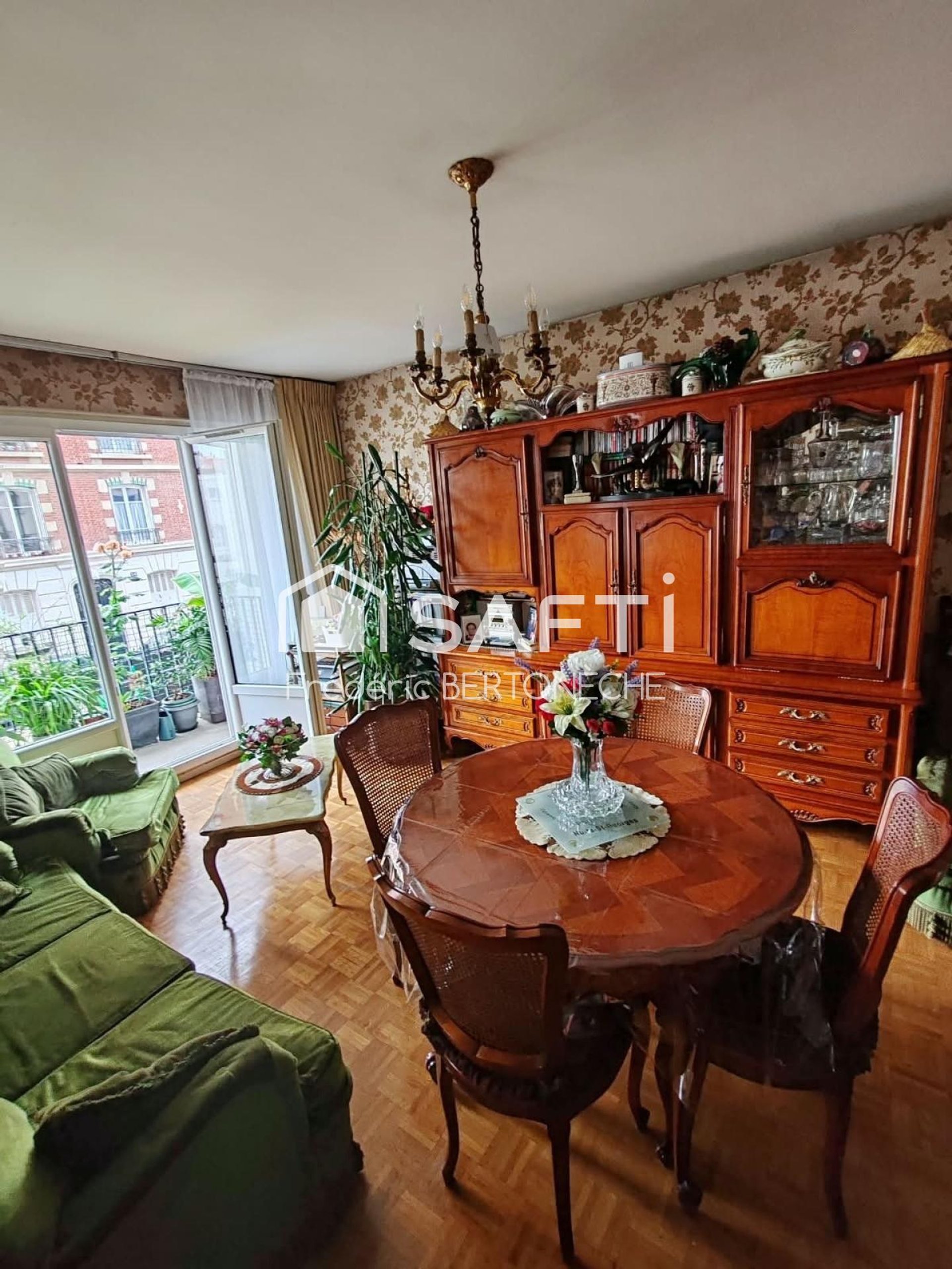 Appartement à vendre, 65m², Courbevoie