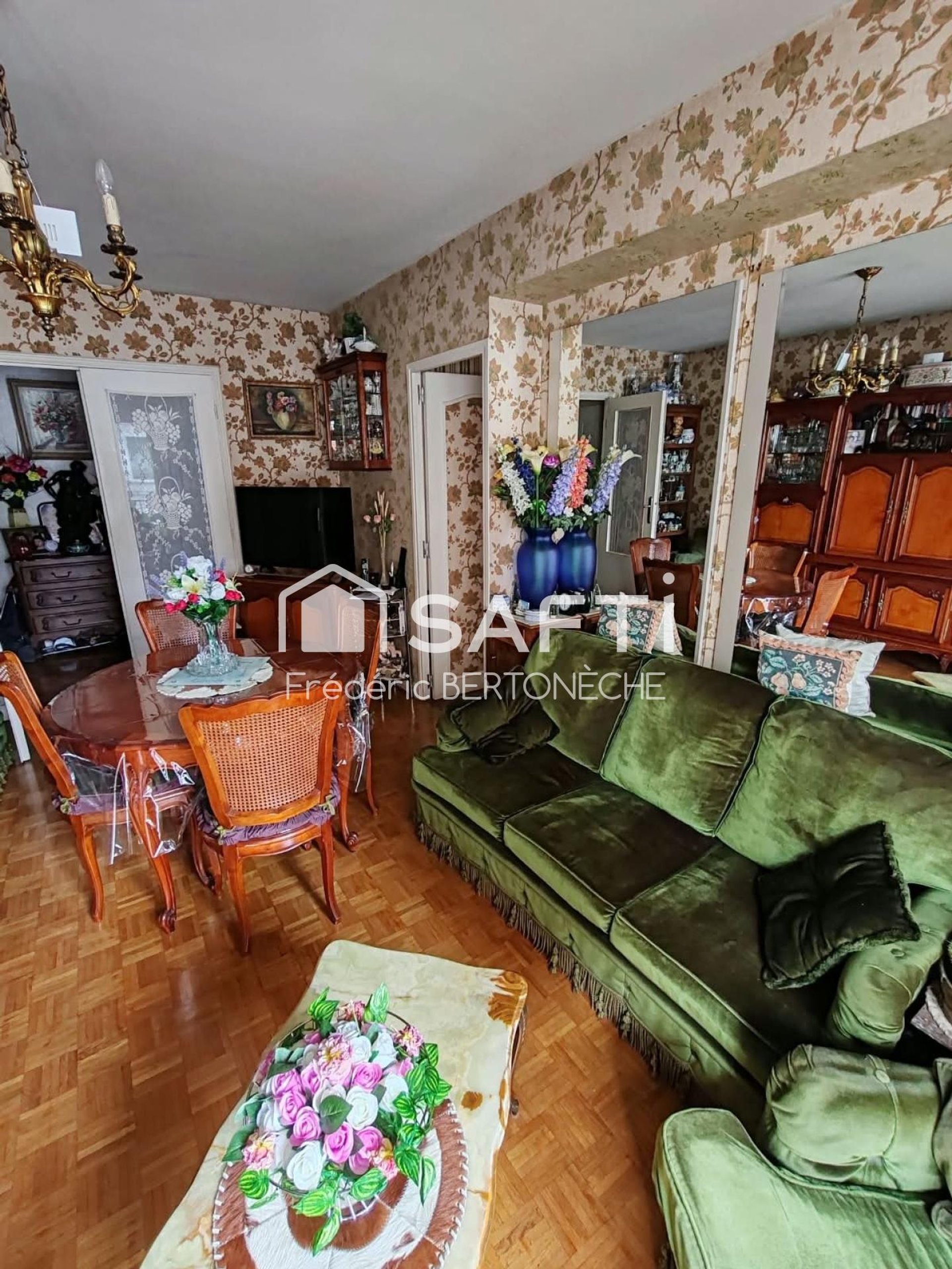 Appartement à vendre, 65m², Courbevoie