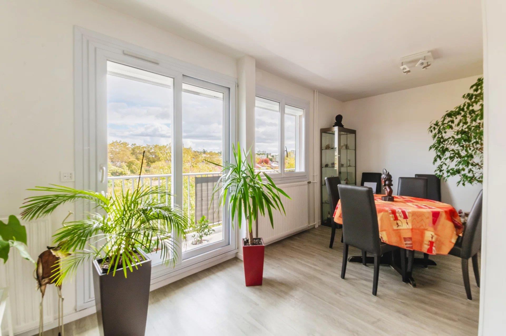 Appartement à vendre, 48m², Rillieux-la-Pape
