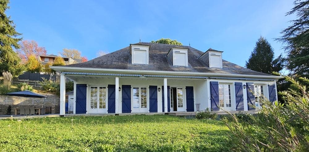 Maison à vendre, 200m², Serres-Morlaàs