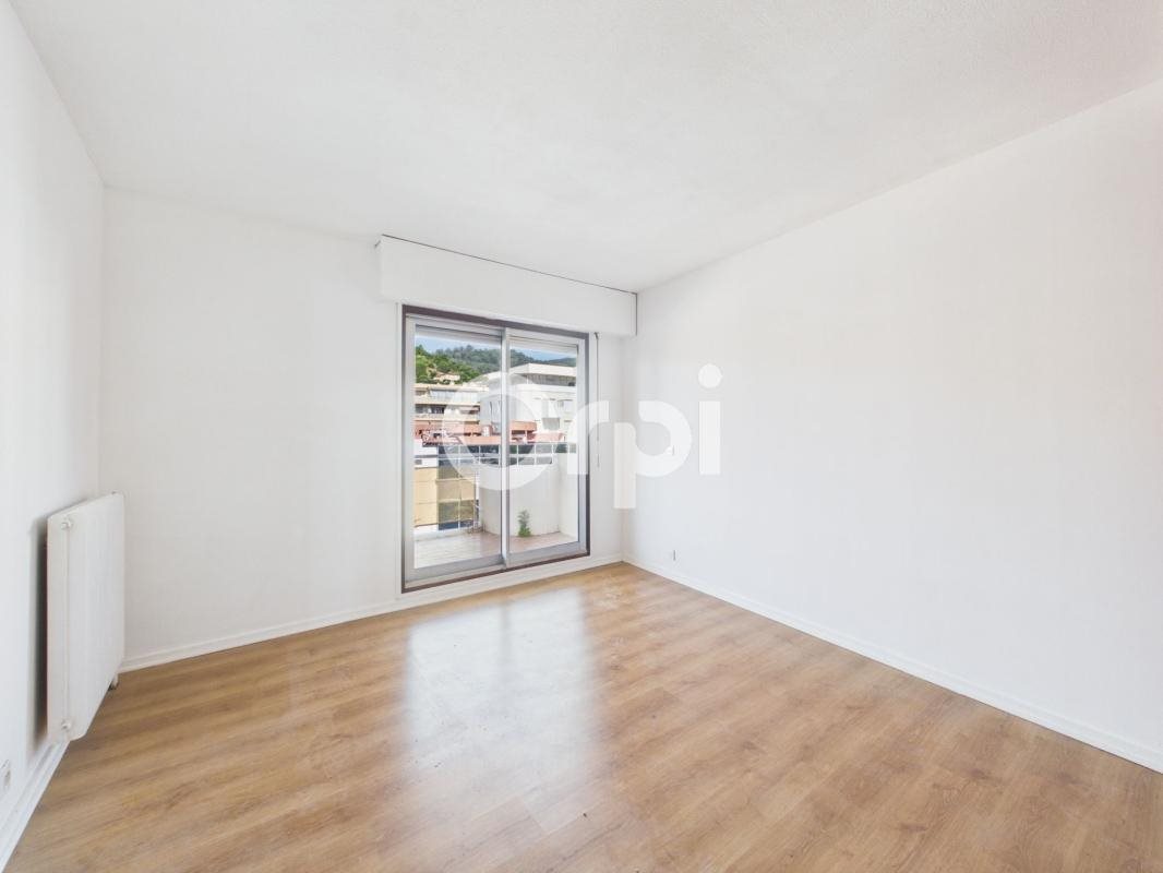 Appartement à vendre, 68m², Mandelieu-la-Napoule