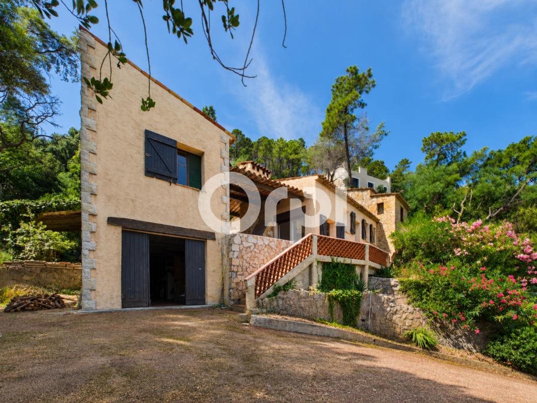 Maison à vendre, 106m², Théoule-sur-Mer