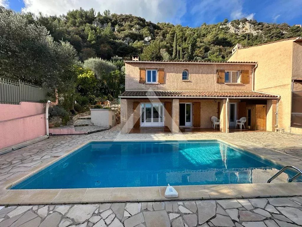 Maison à louer, 131m², La Turbie